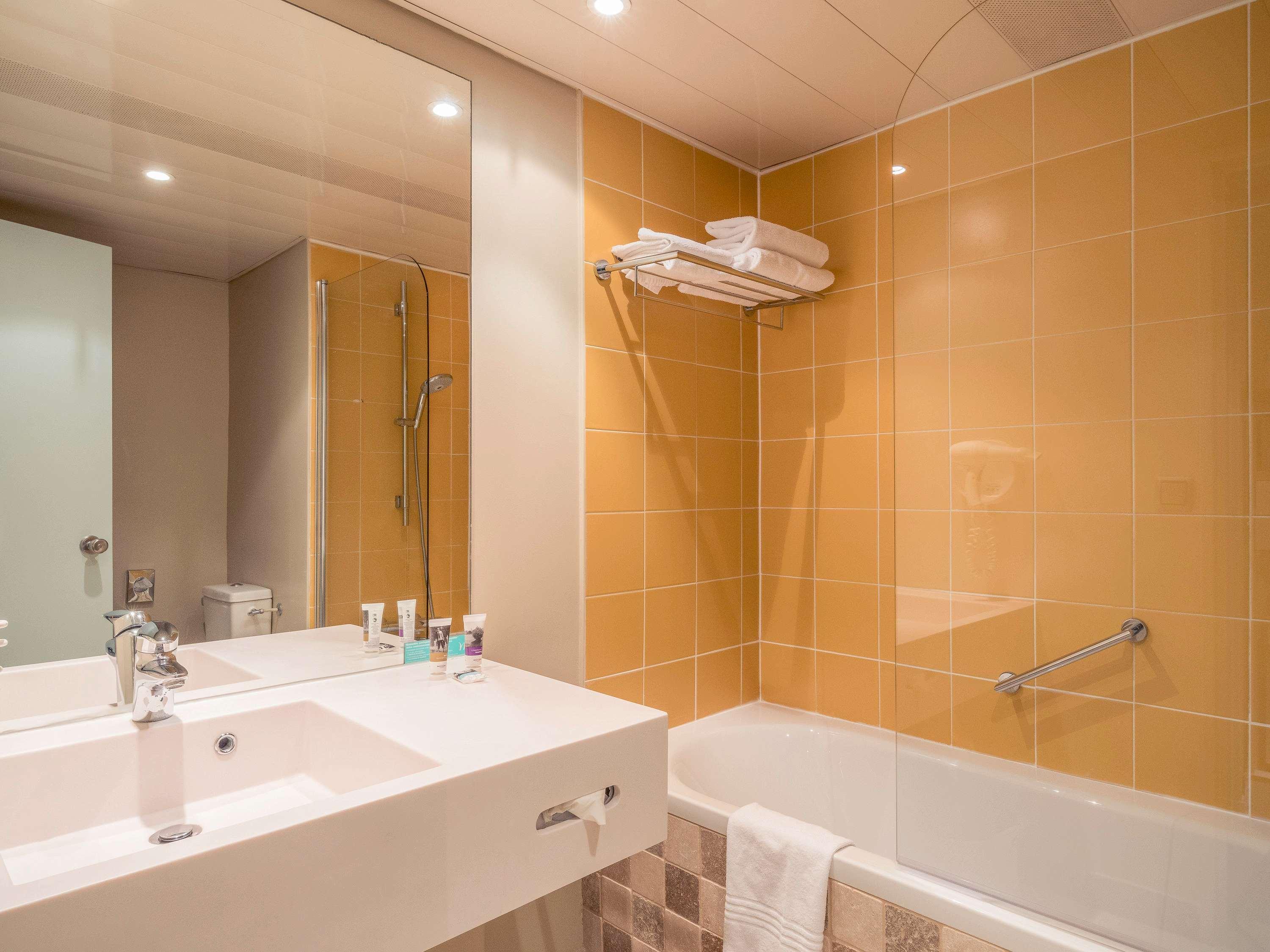 Double Superior Queen Bed