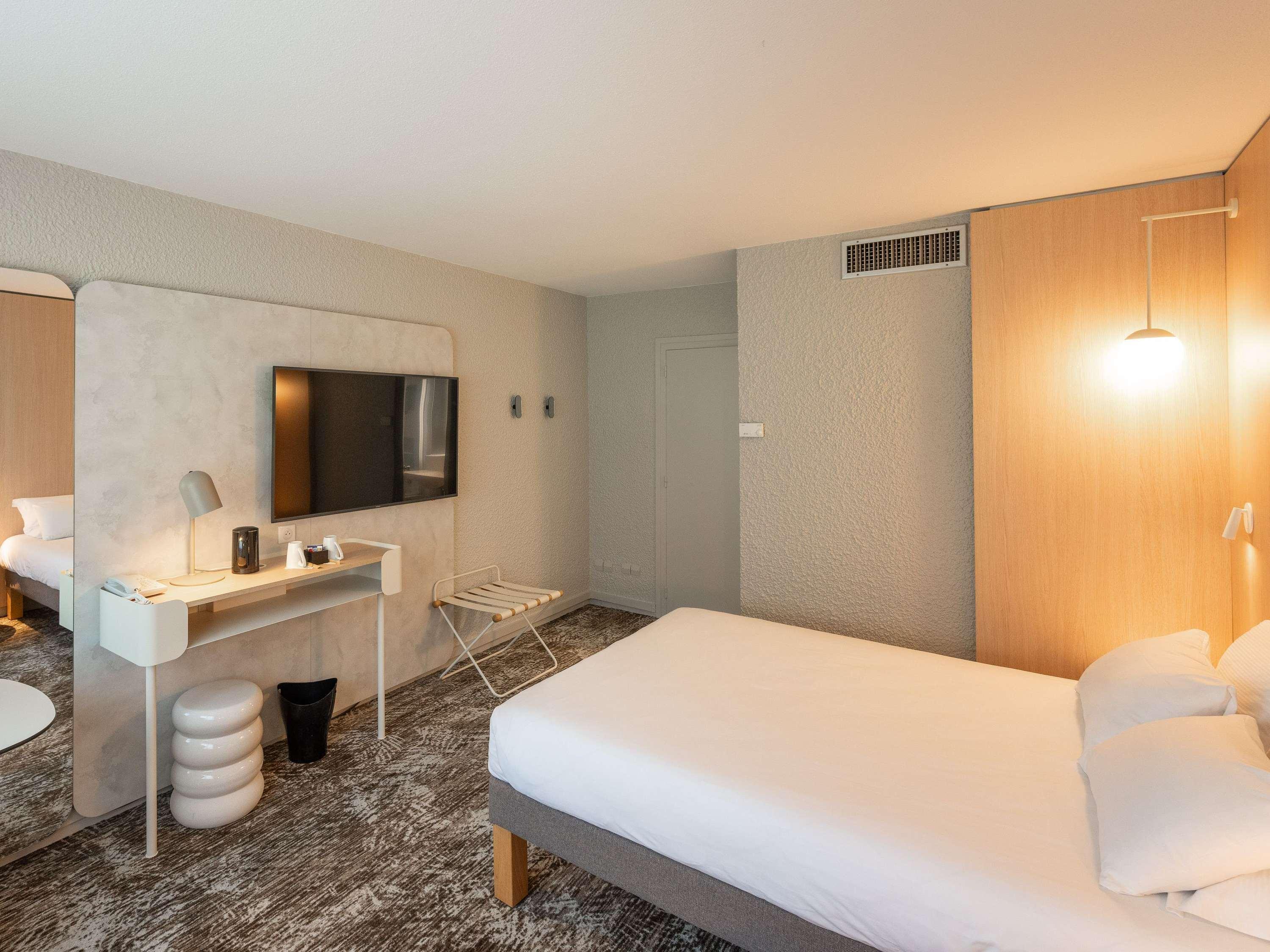 Double Superior with Double Bed