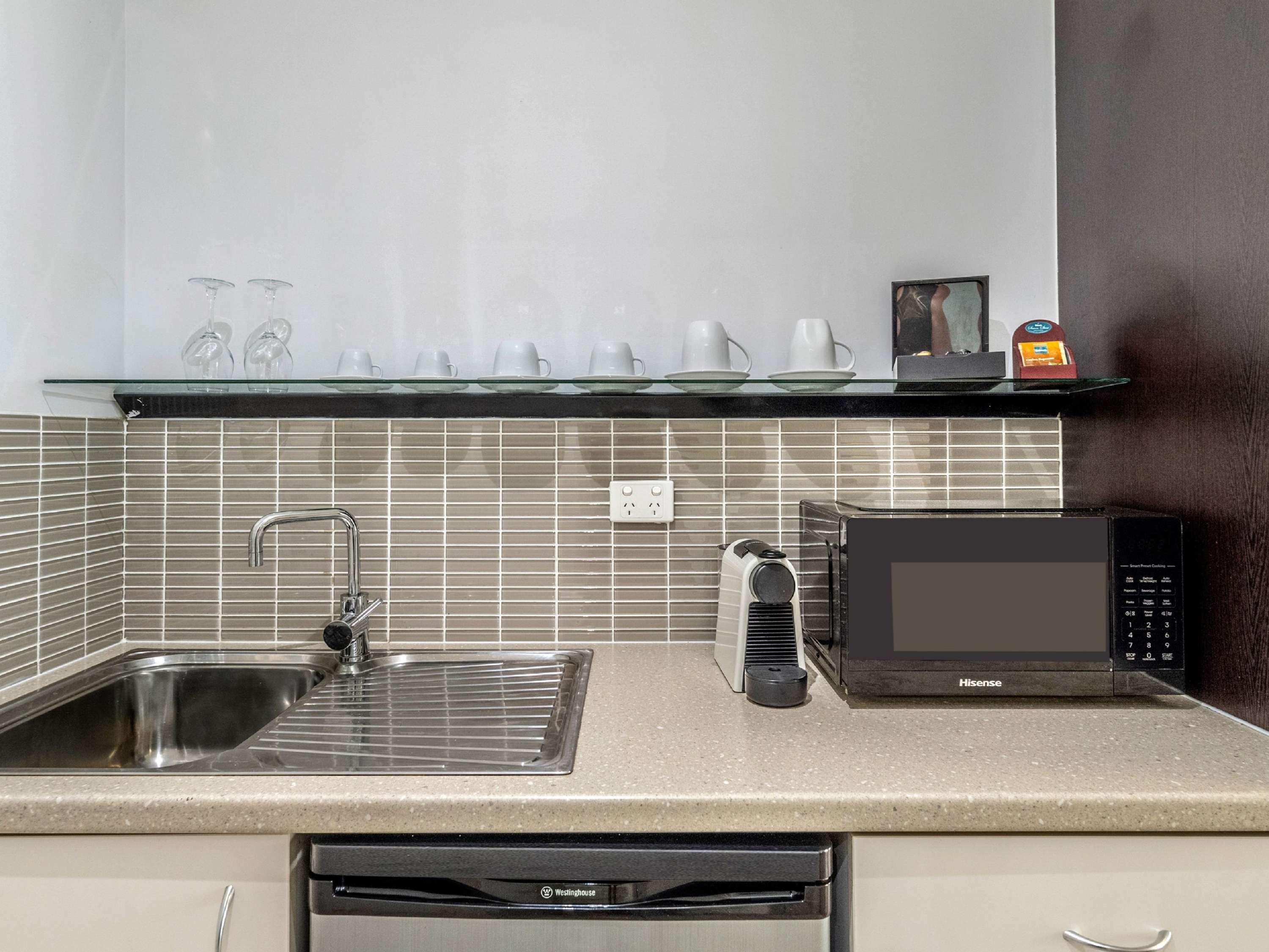 Double Deluxe King Bed