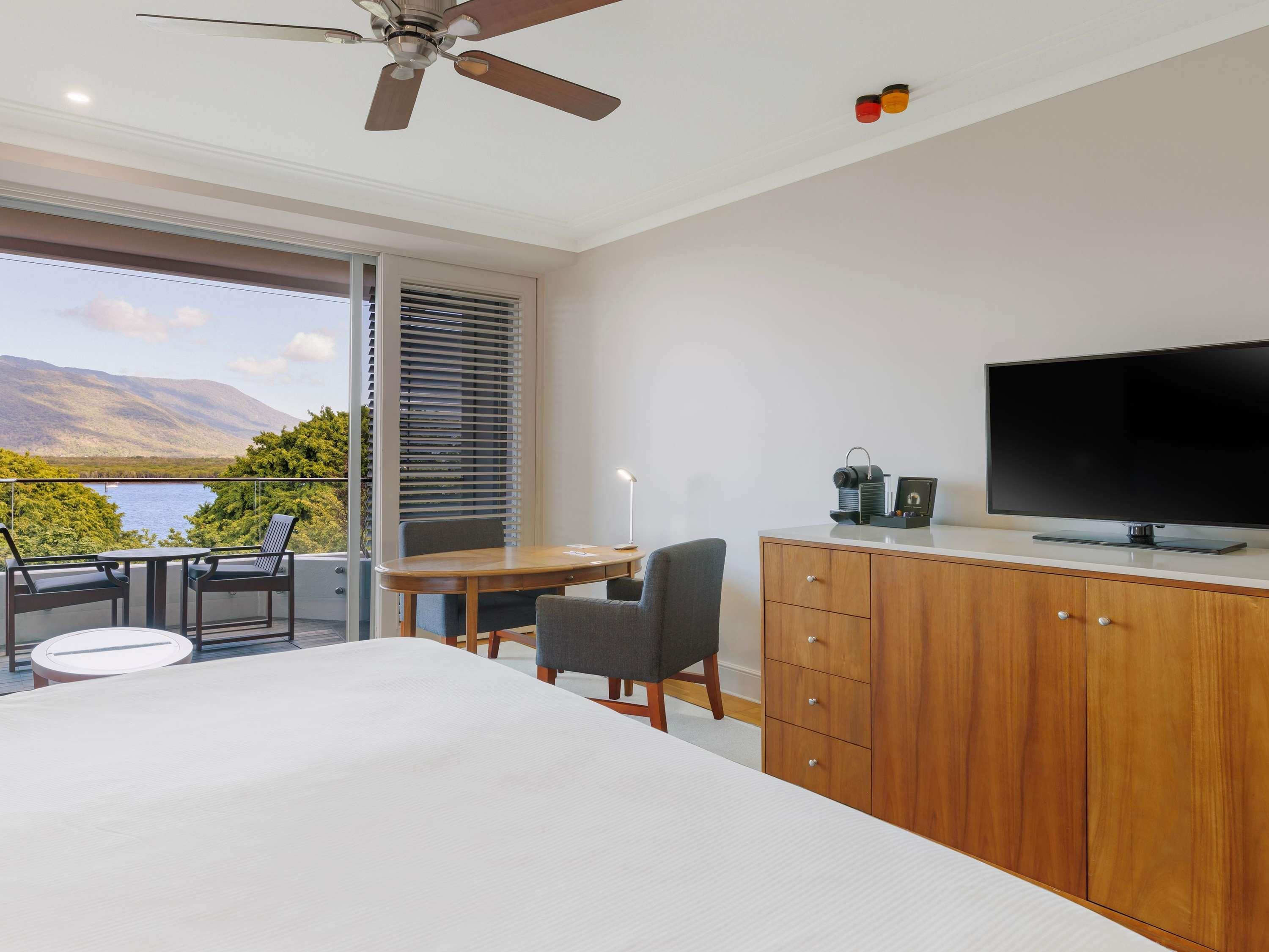 Double Deluxe Sea View