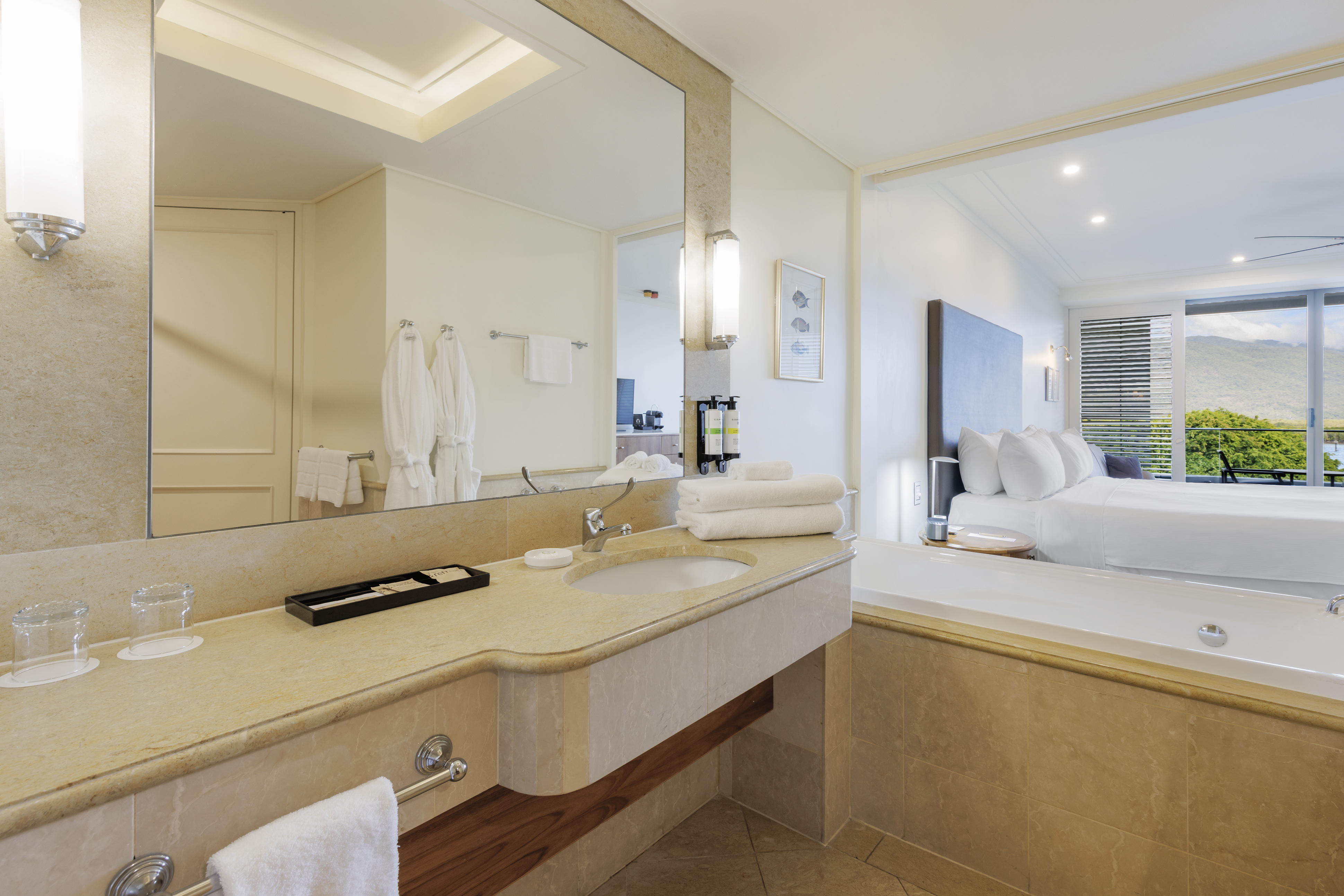 Double Deluxe Sea View