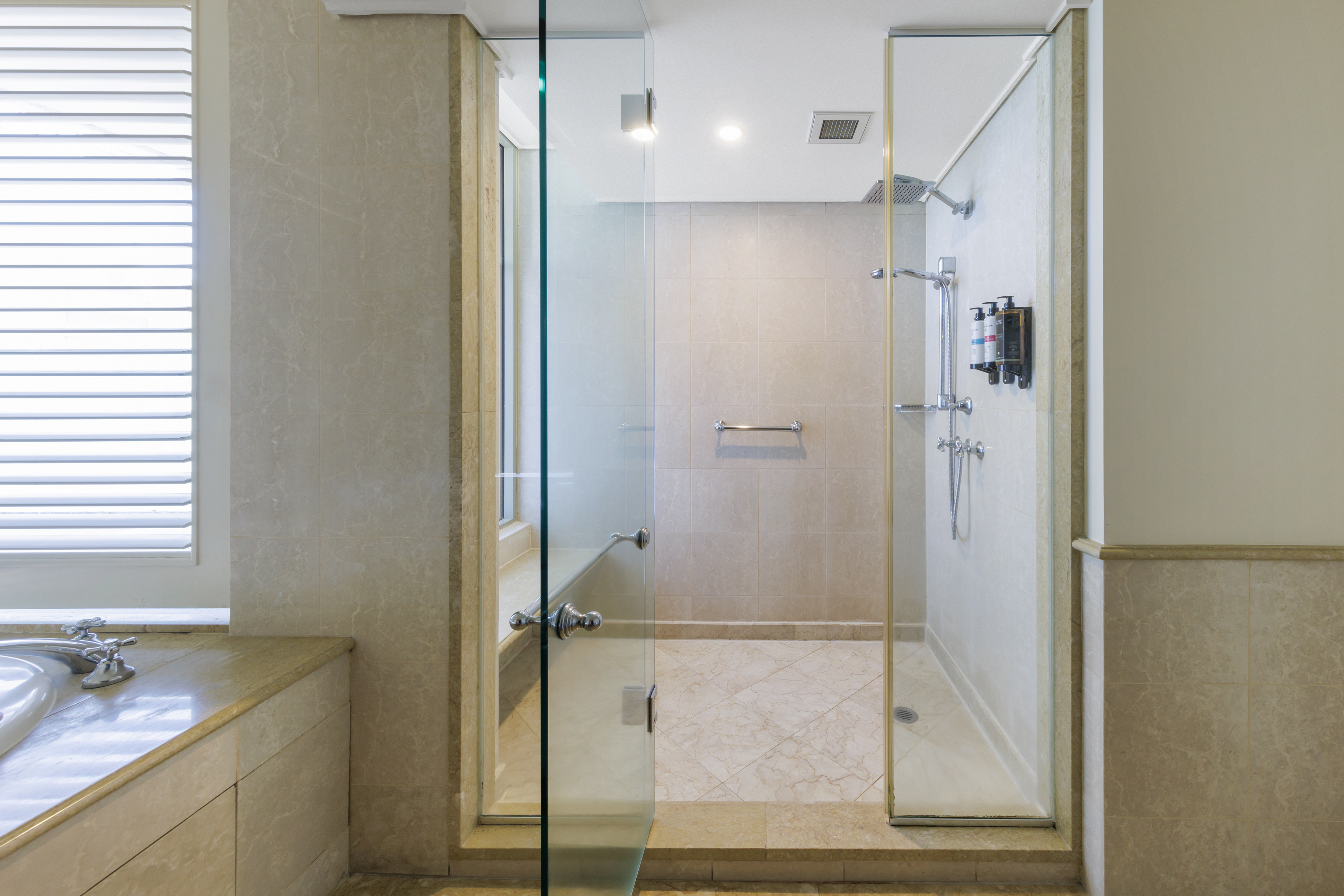 Junior Suite Accessible