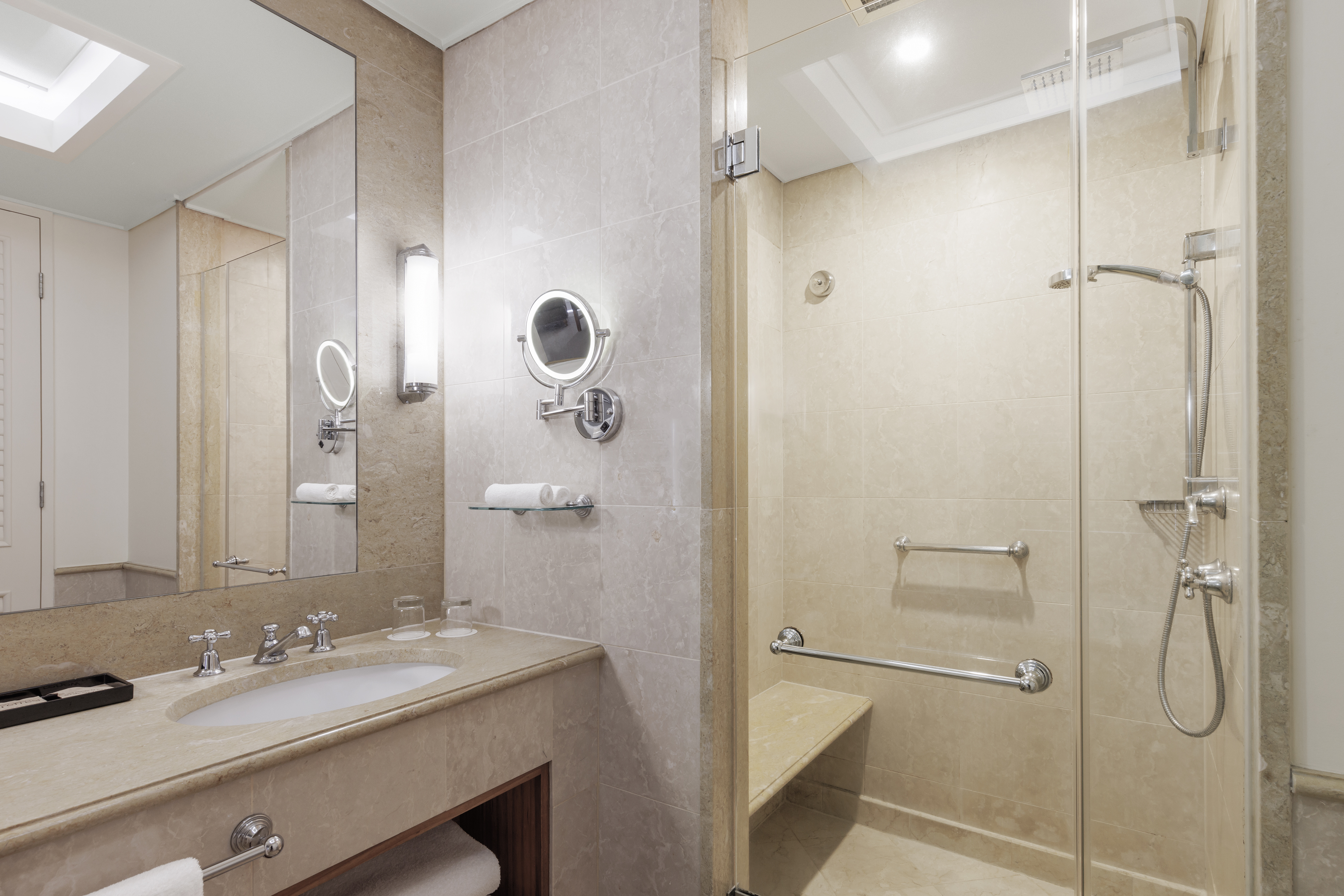 Twin Superior City View