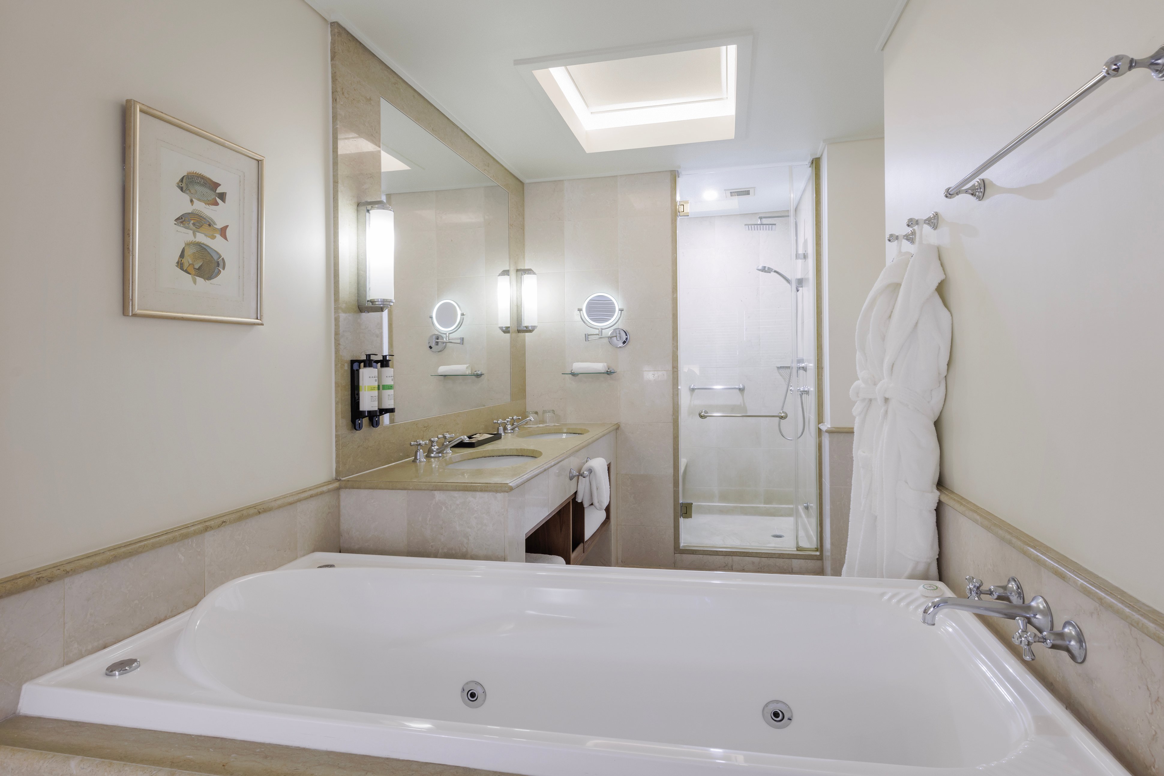 Twin Deluxe with Views