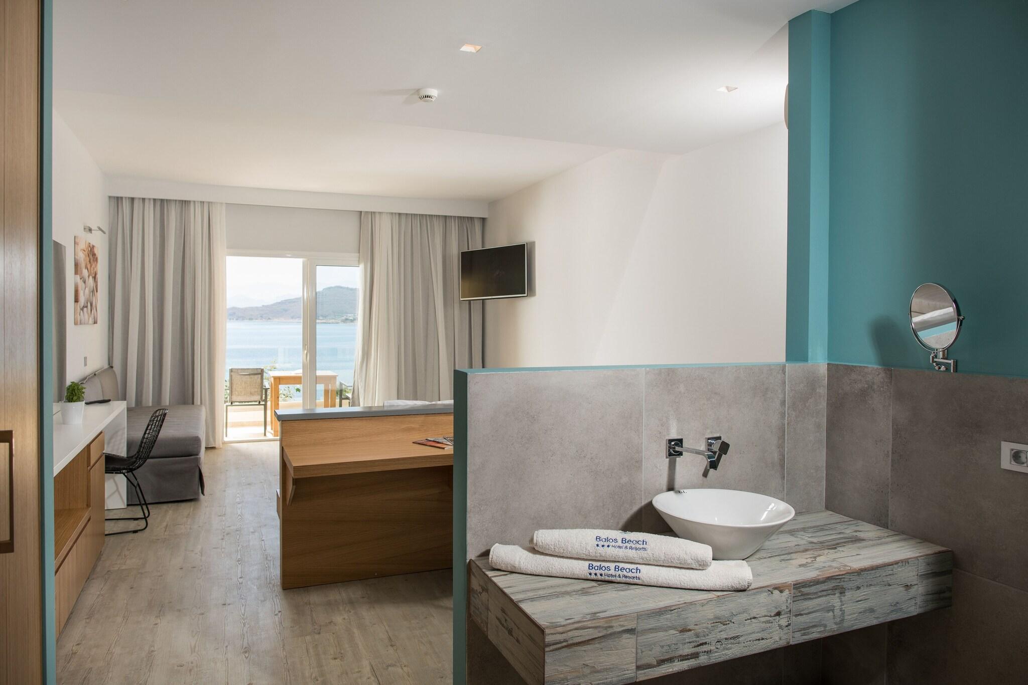 Double Superior Sea View