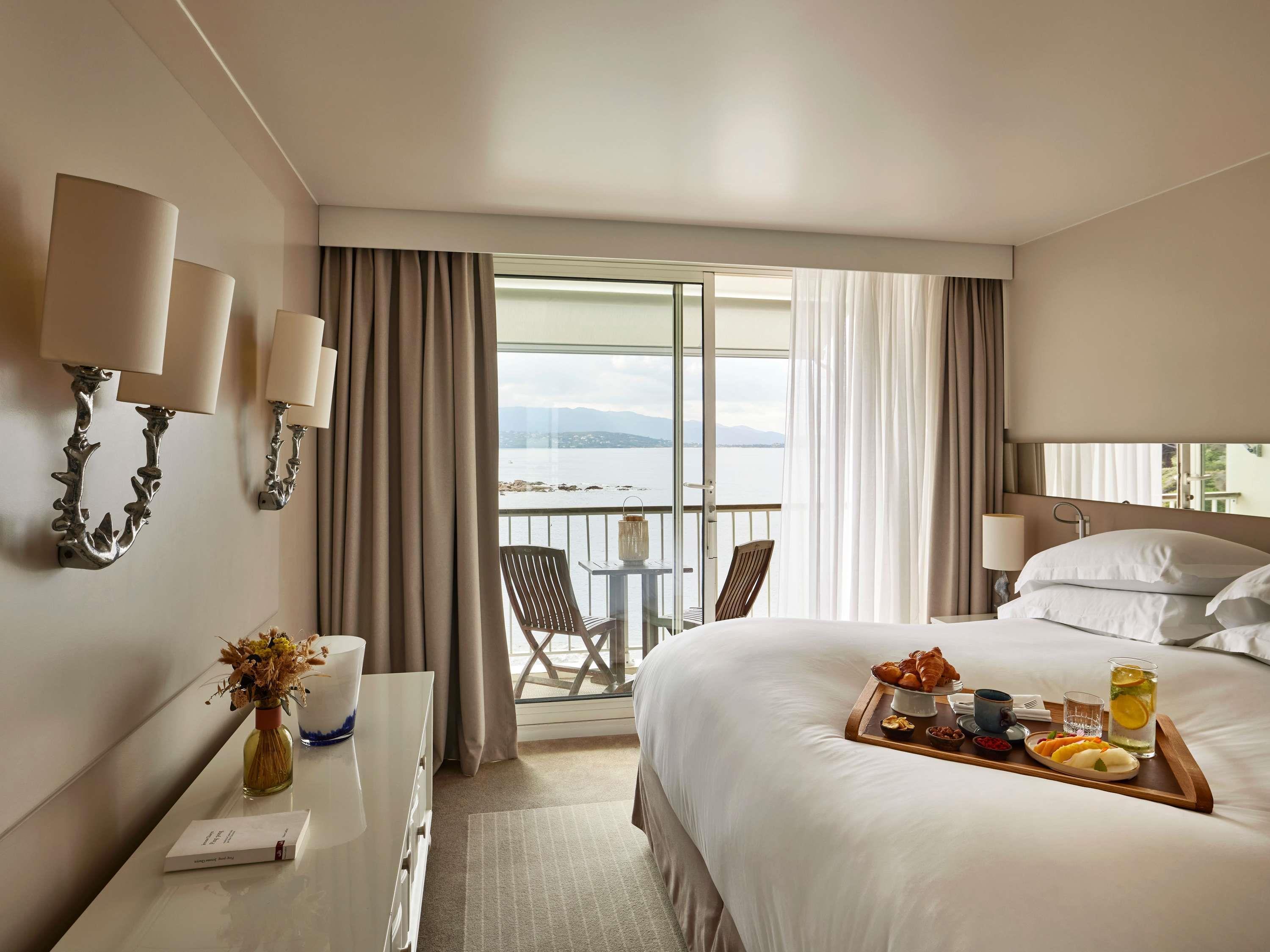 Single Classic Sea View