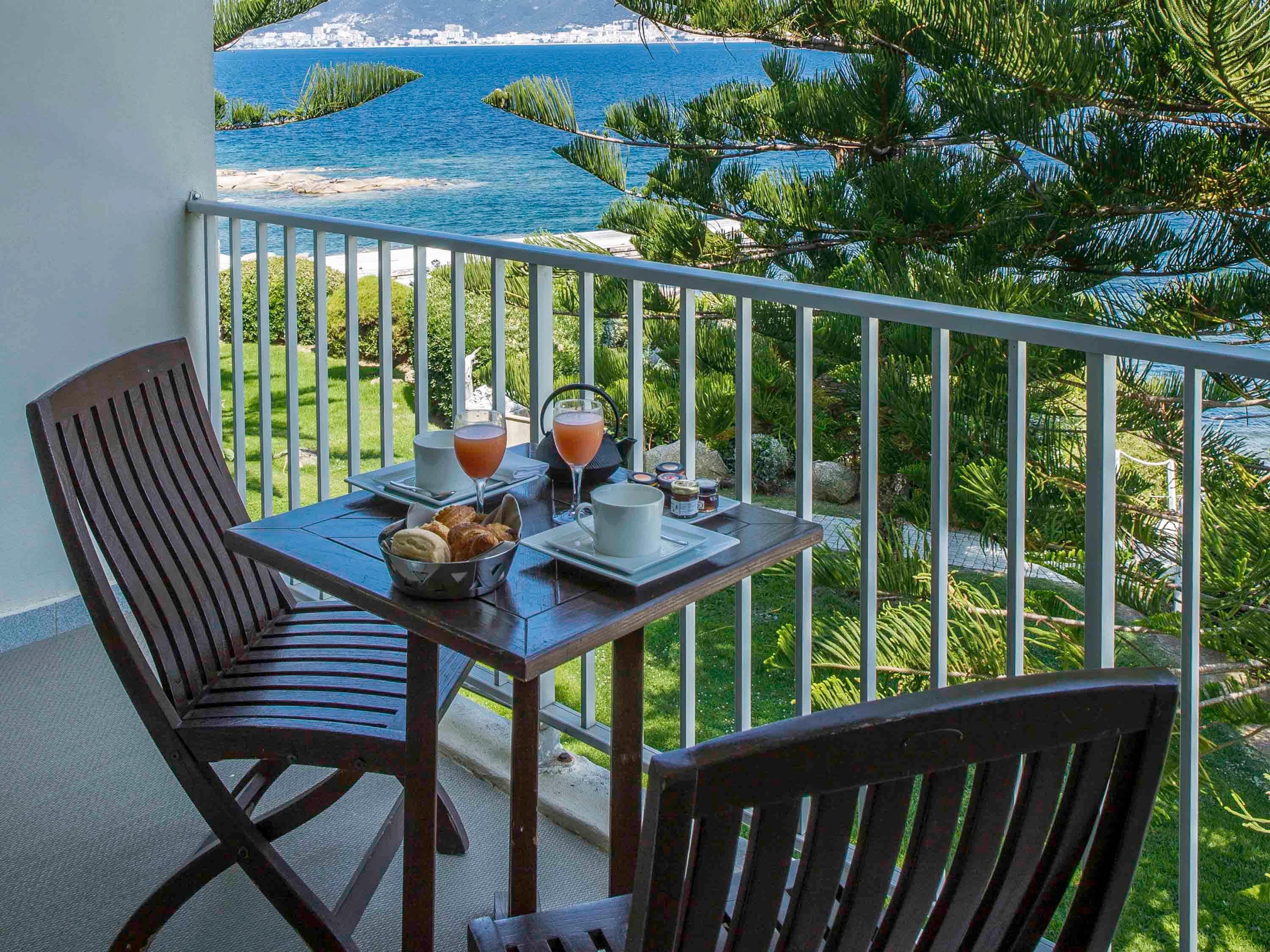 Single Superior Sea View