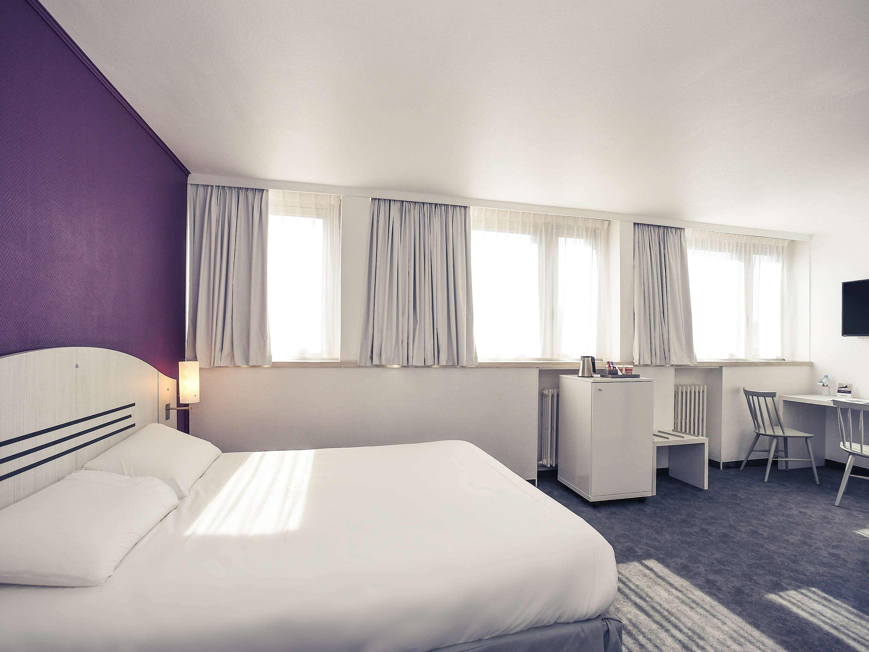 Double Classic Double Bed