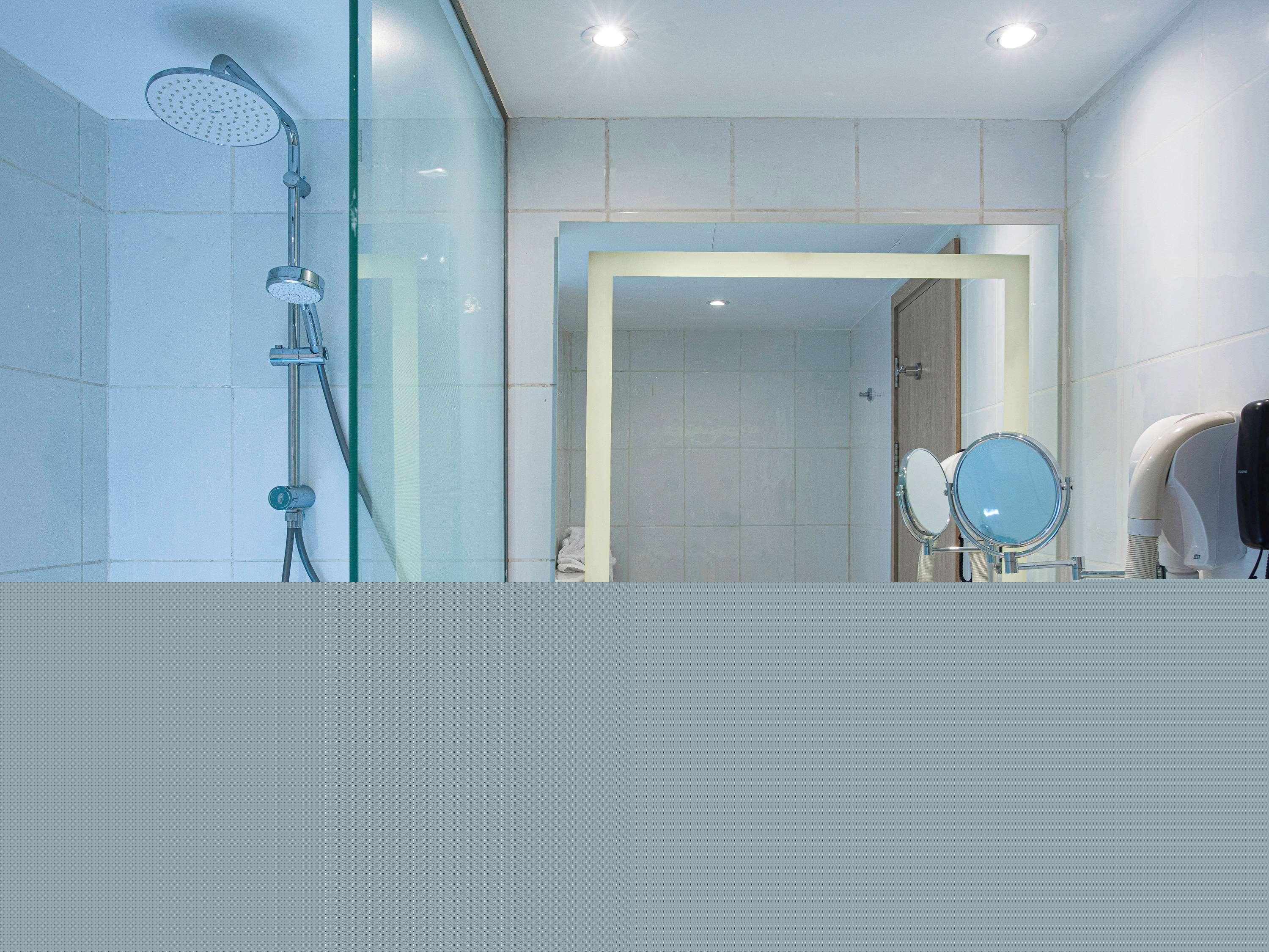 Twin Superior City View