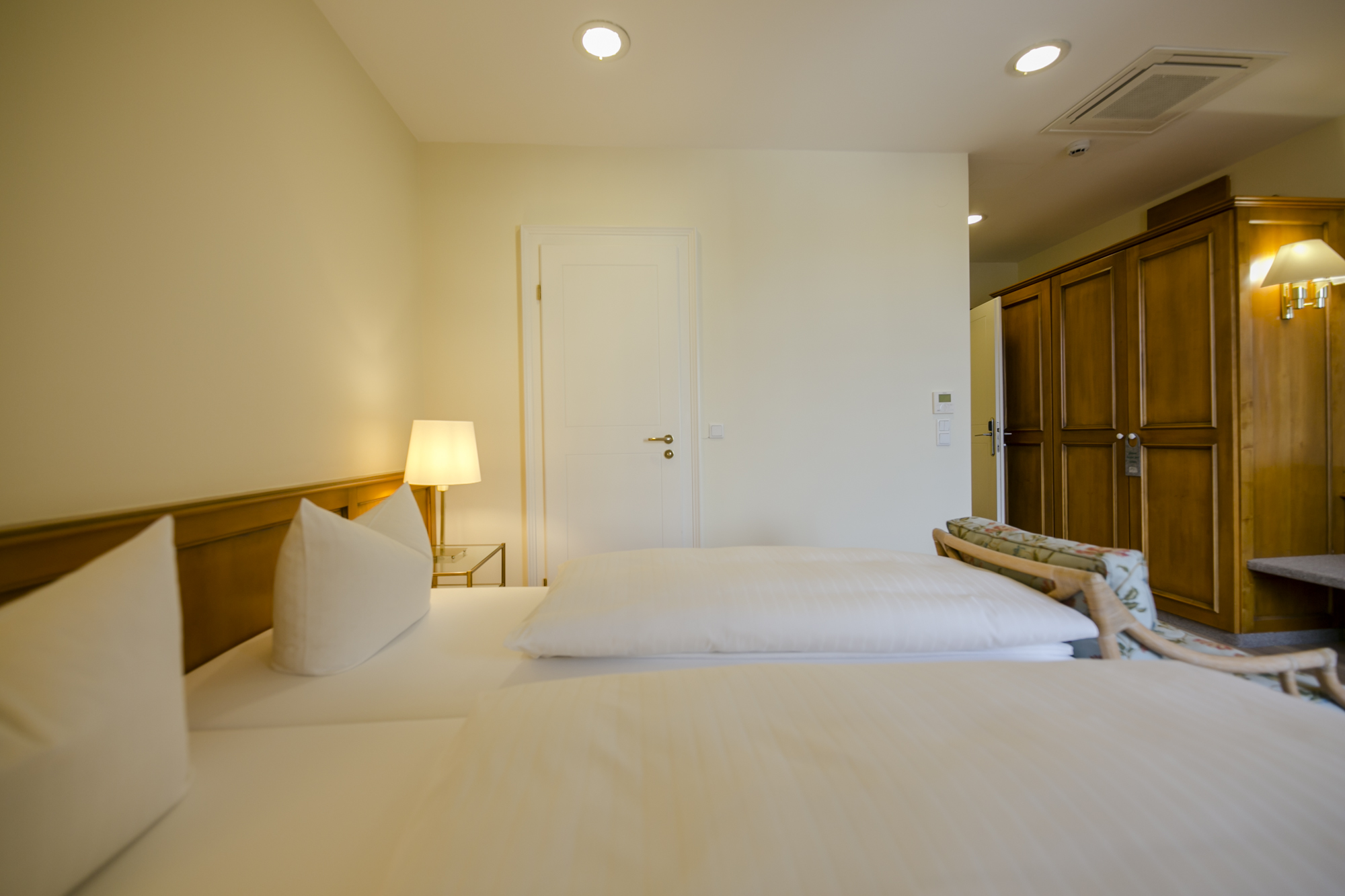 Double Single Superior