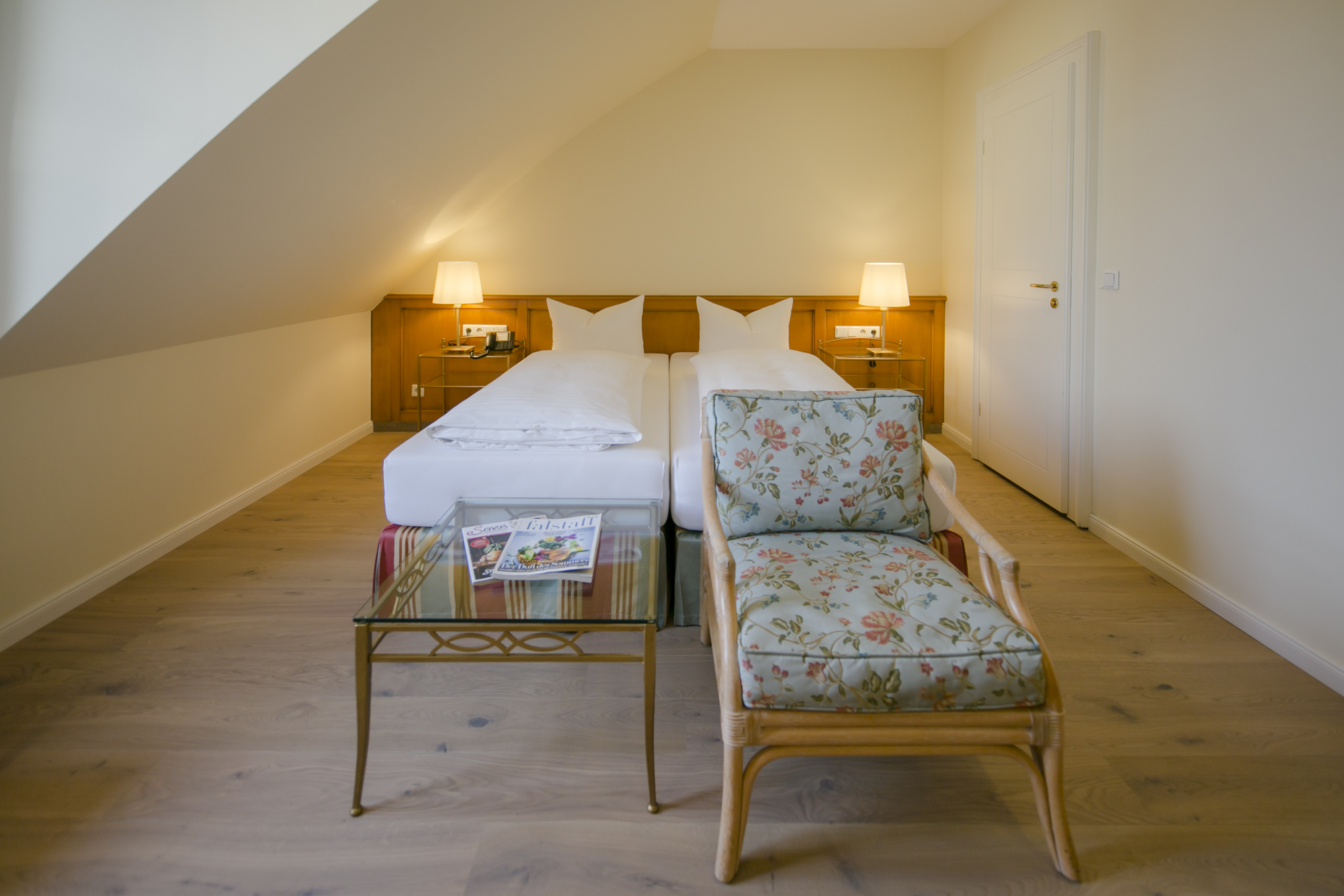 Double Single Superior