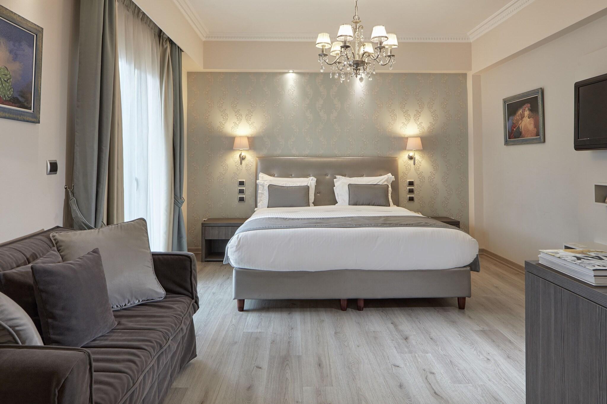Suite King Size Bed