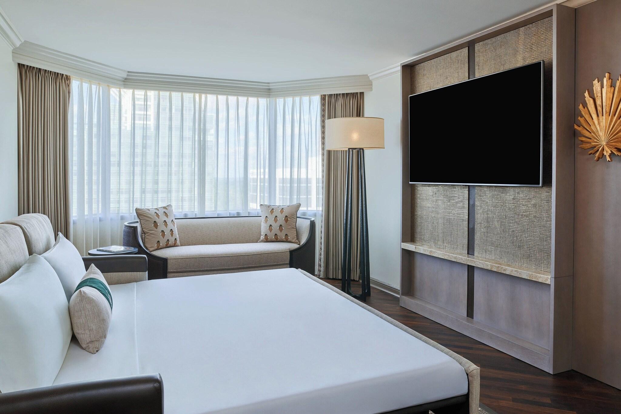 Suite King Bed One Bedroom 