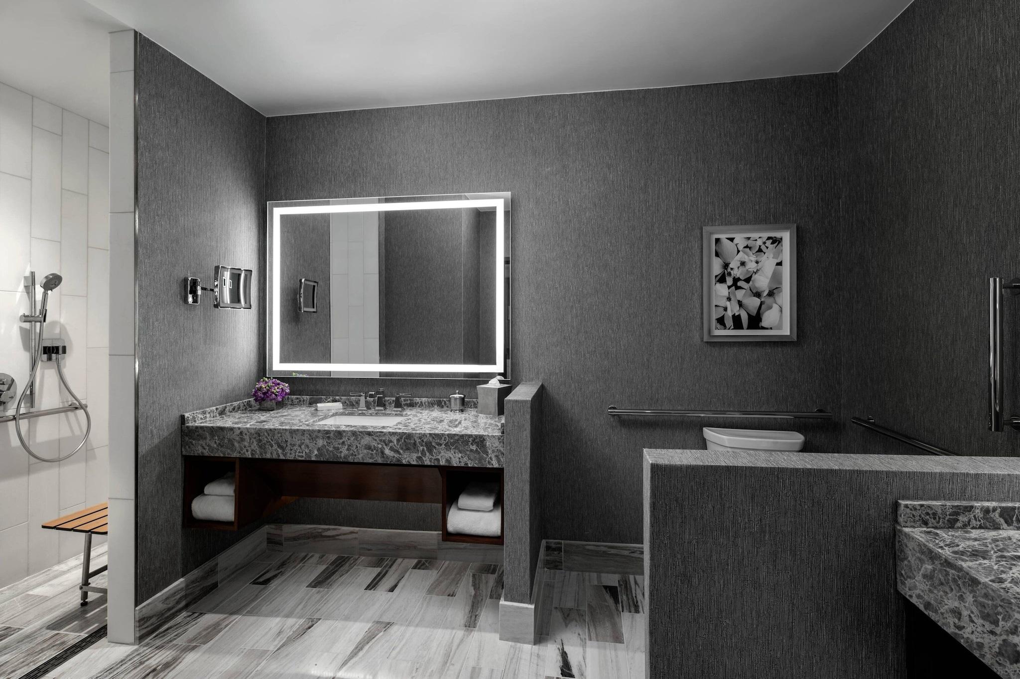 Suite Executive King Bed