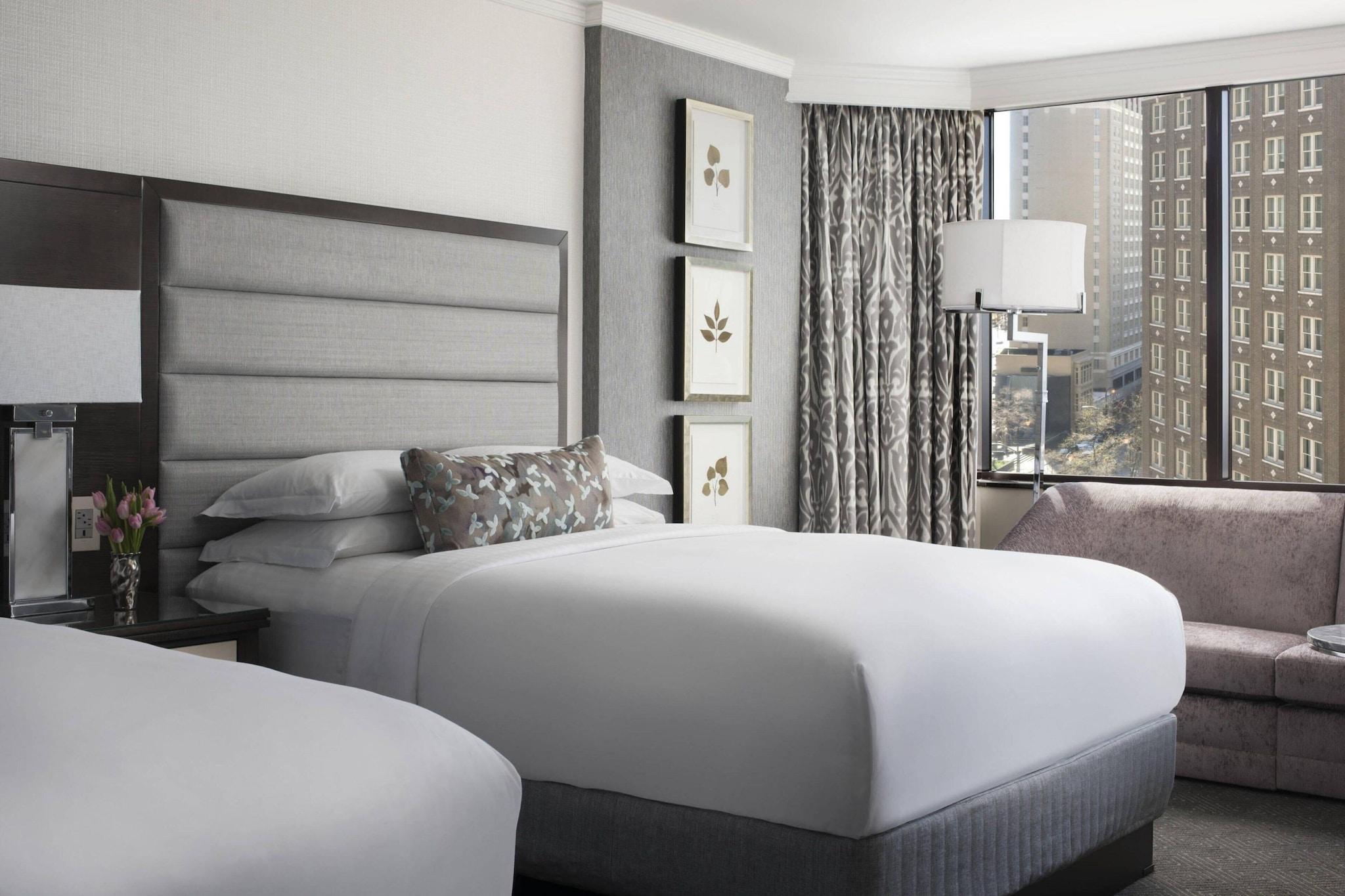 Quadruple Deluxe Two Queen Beds