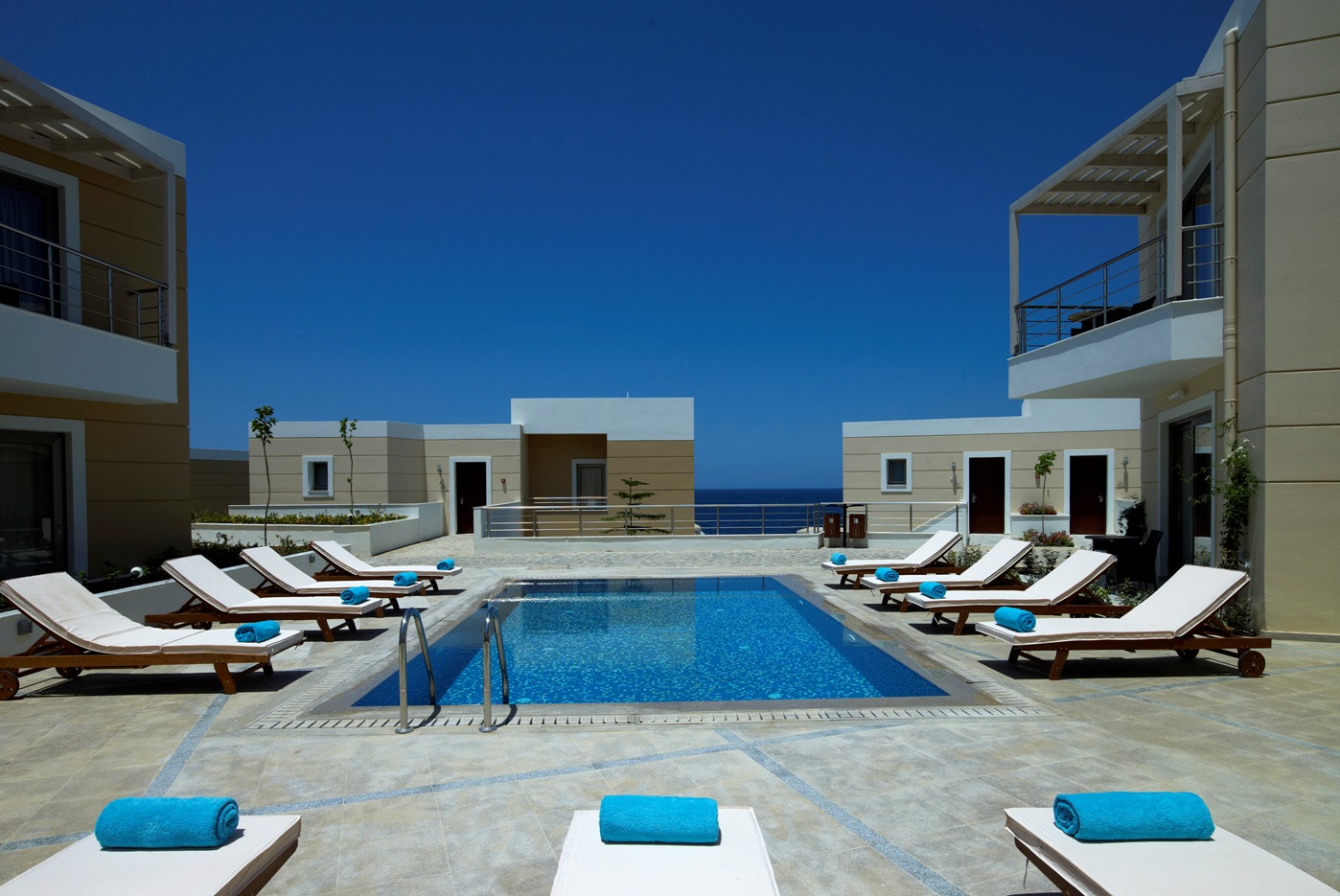 Double or Twin Superior Sea View