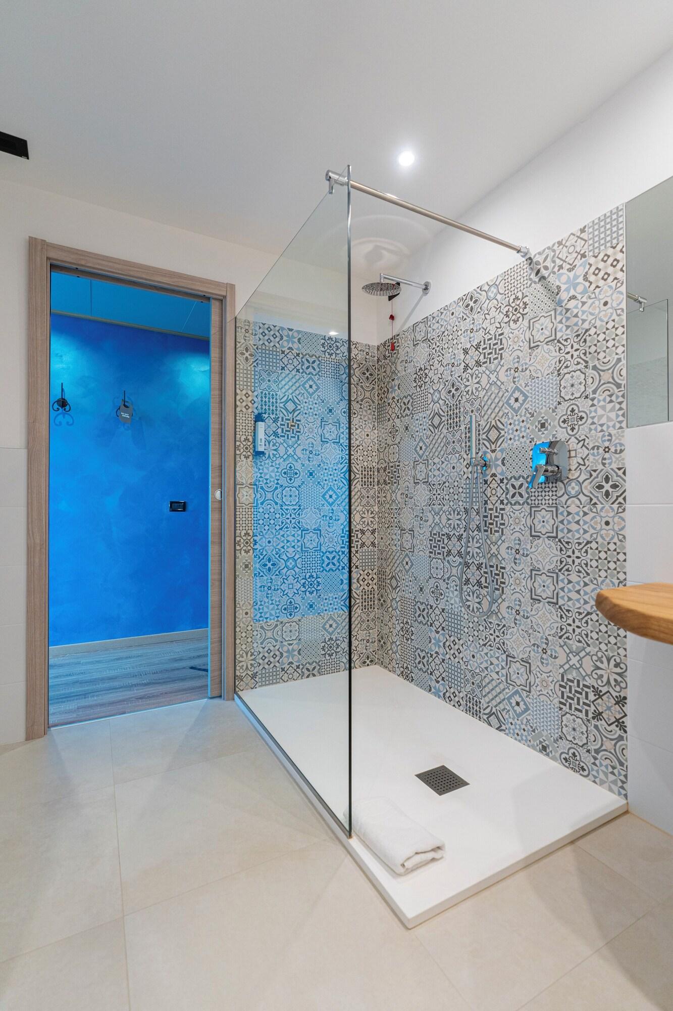 Double Superior King Bed