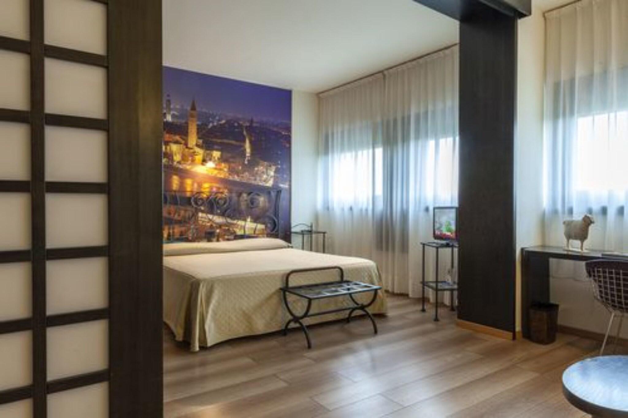 Suite Queen Size Bed