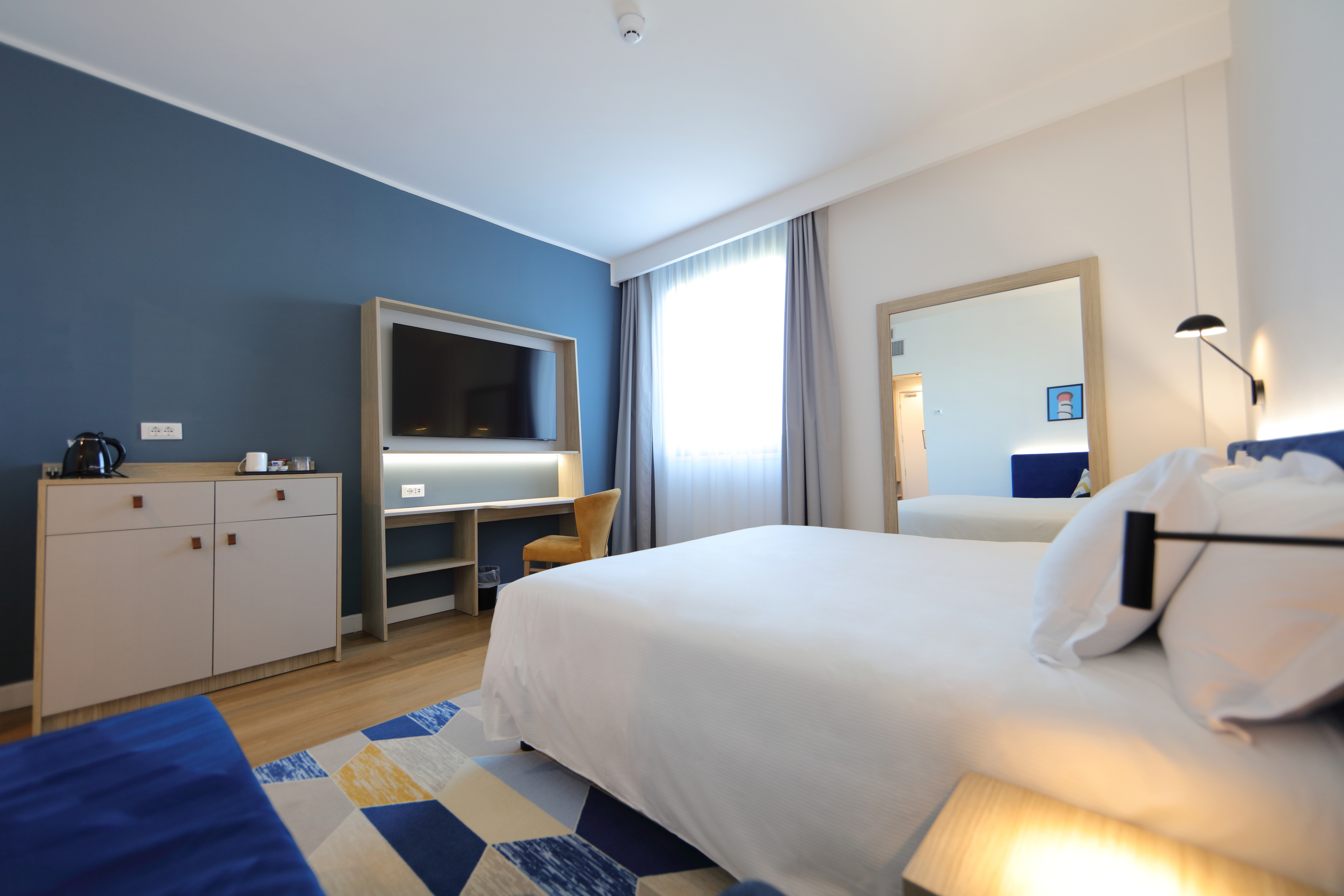 Double King Size Bed