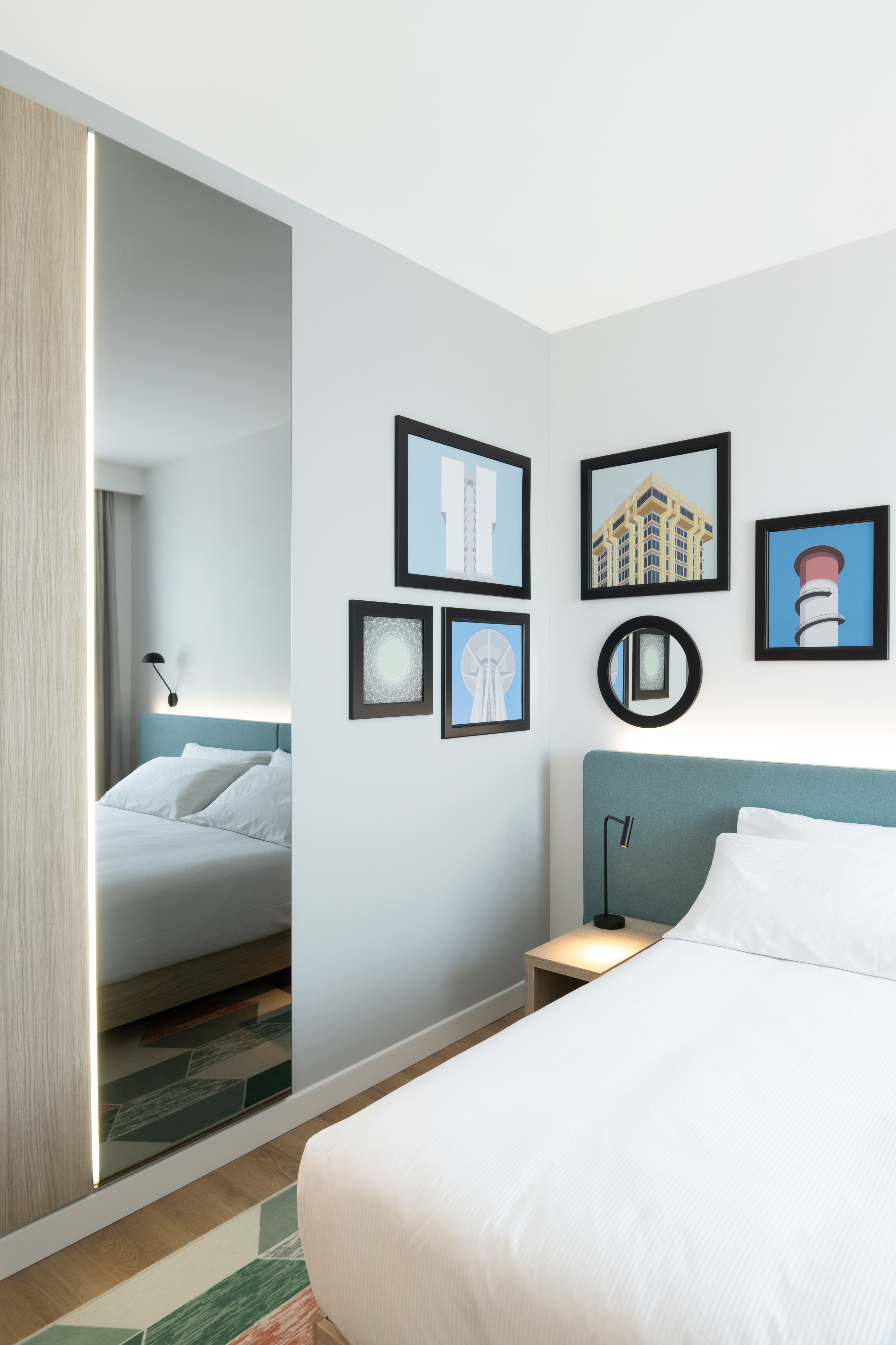 Double King Size Bed