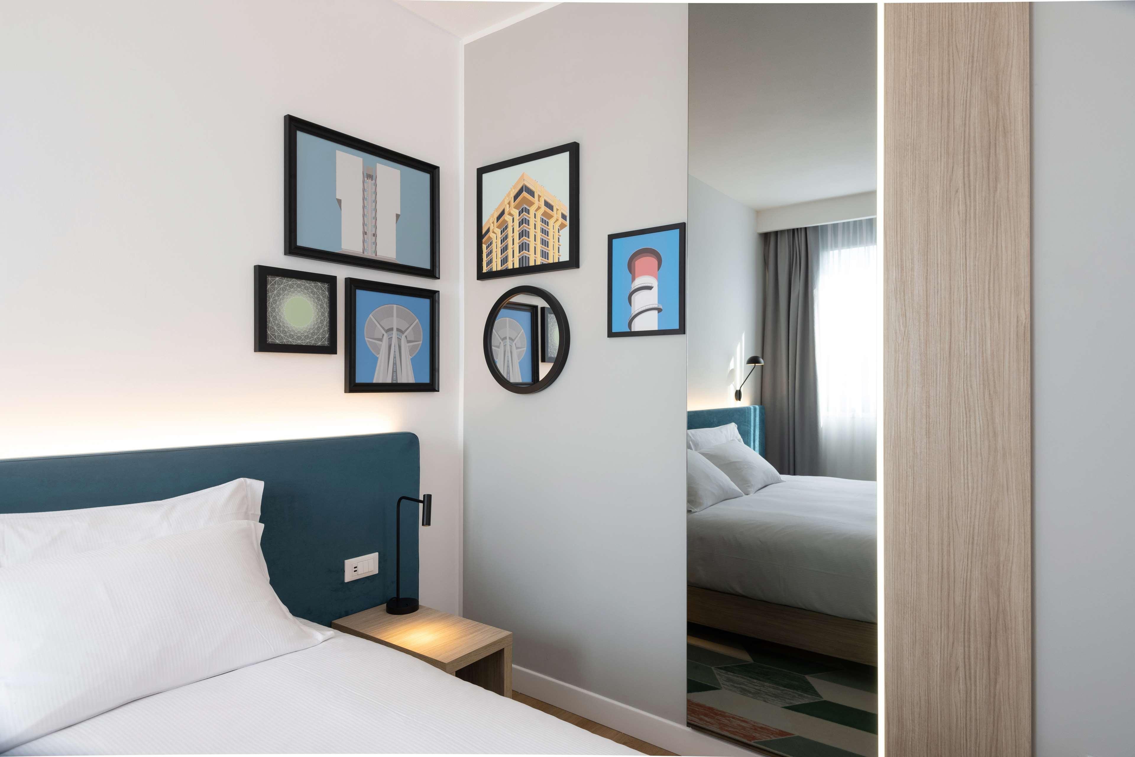 Double King Size Bed