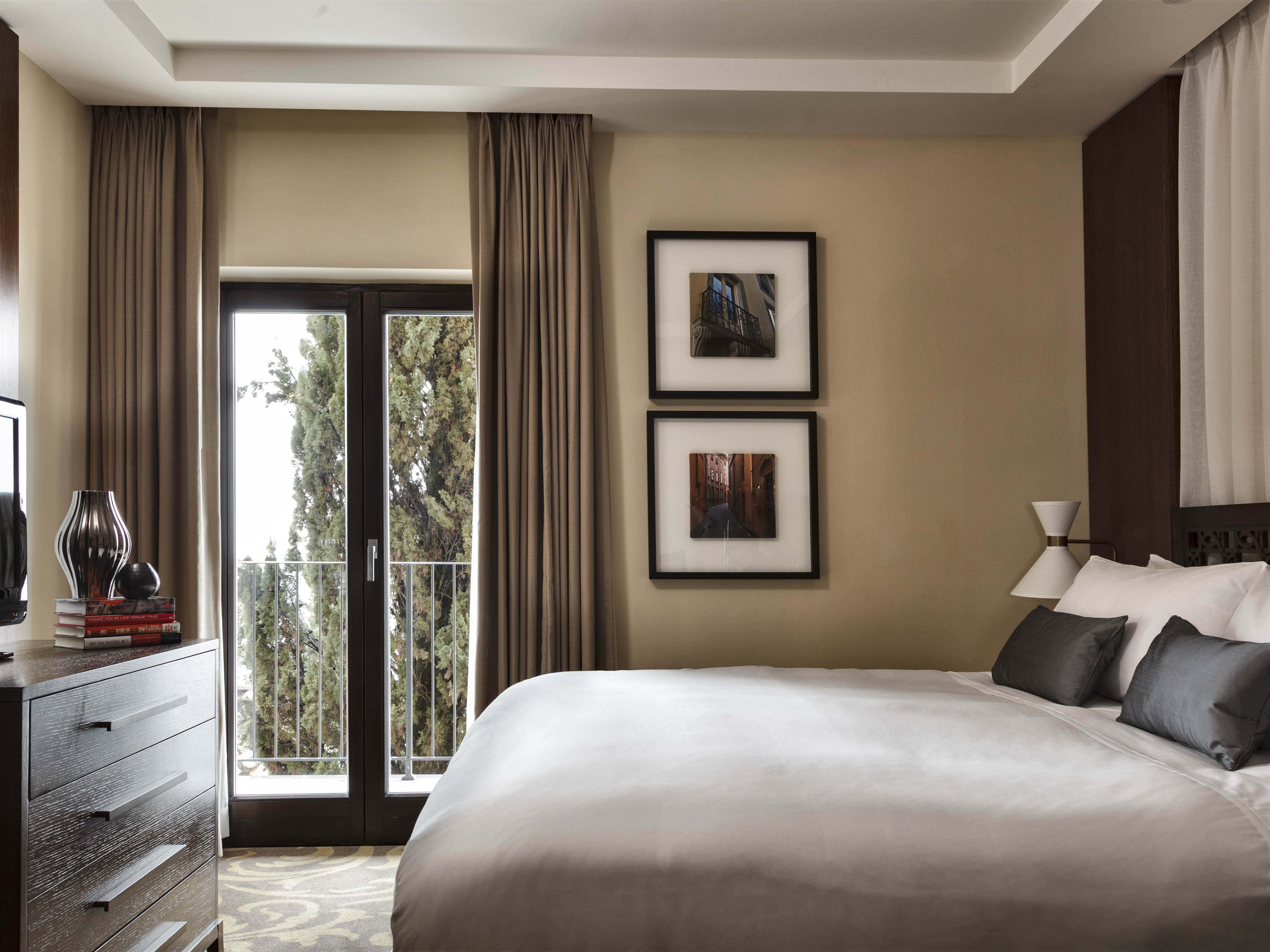 Double or Twin Executive