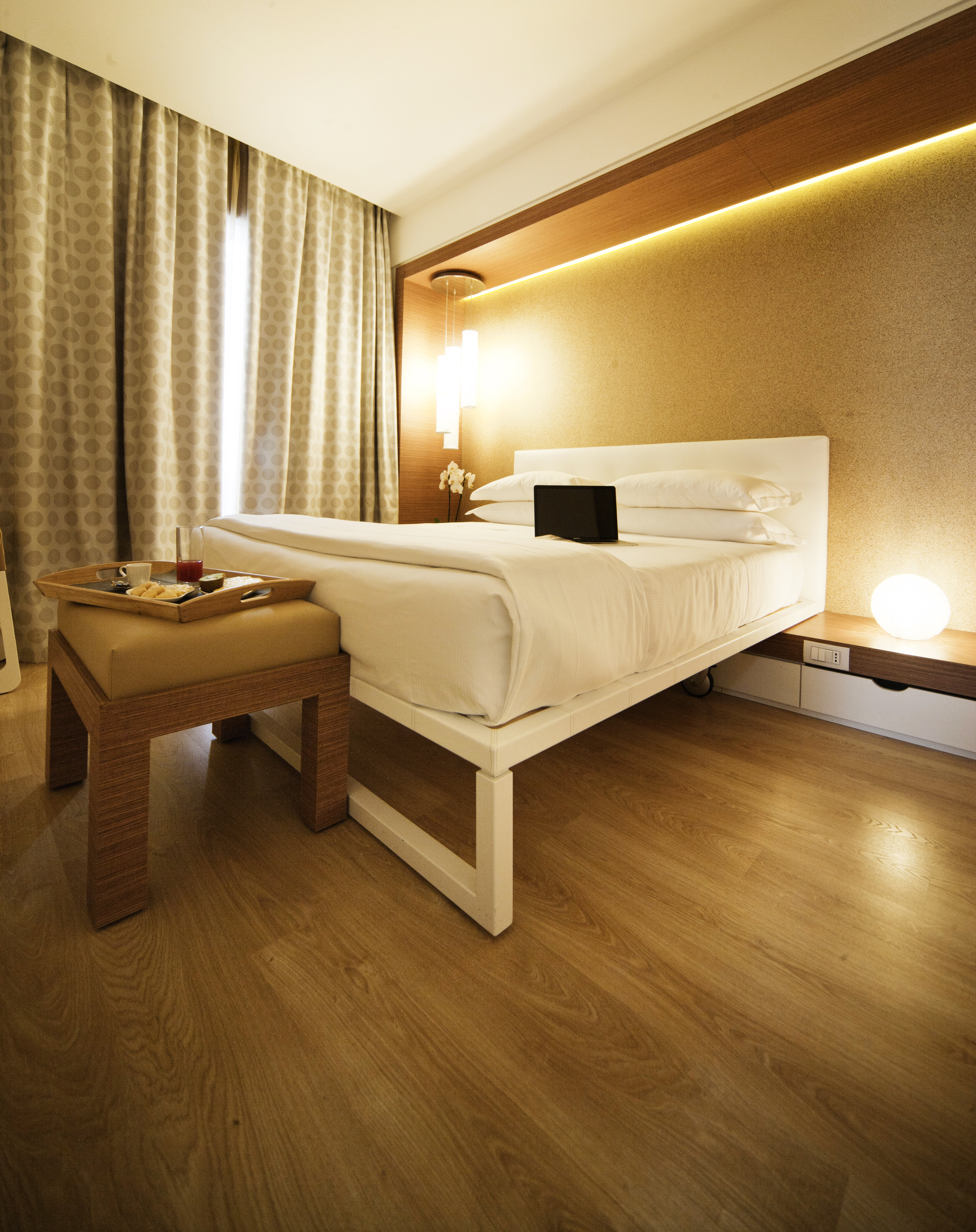 Double Single Classic with Balcony