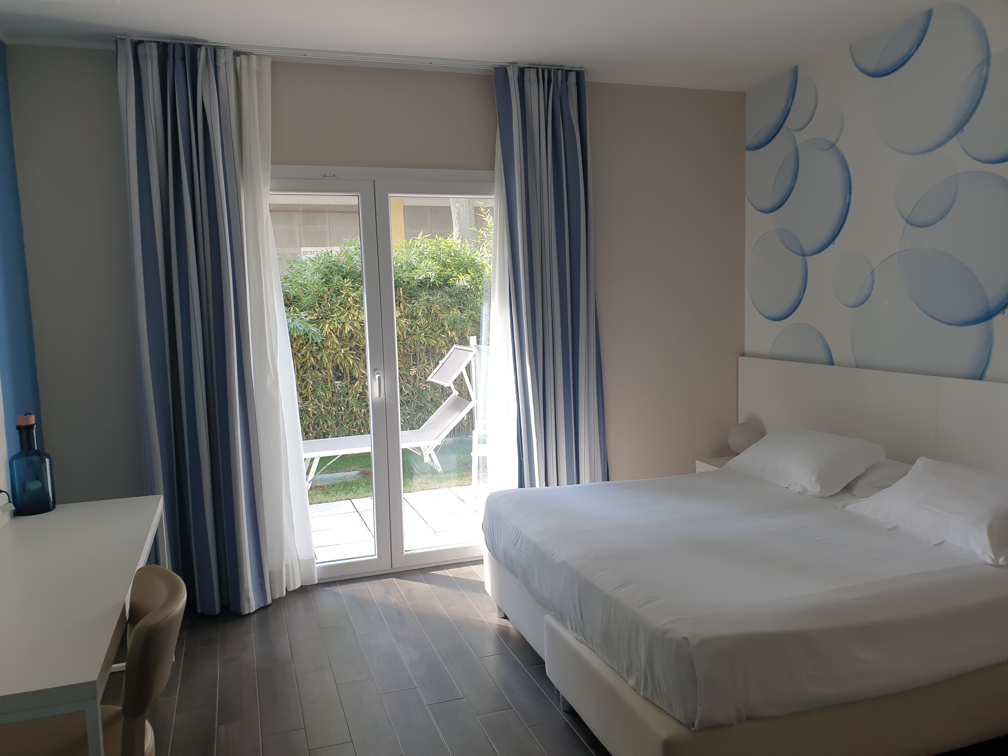 Double Single Garden View