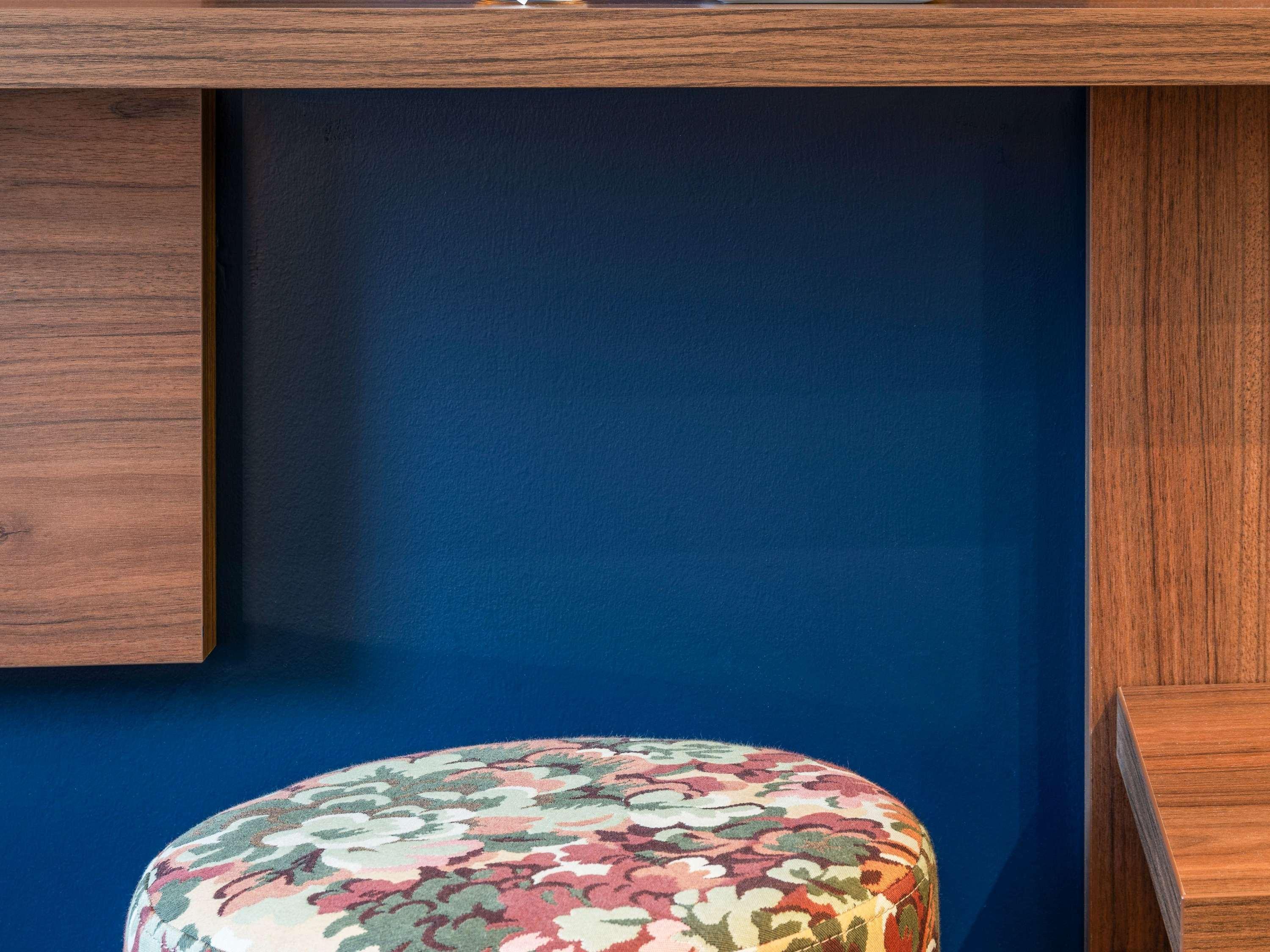 Double Classic Double Bed