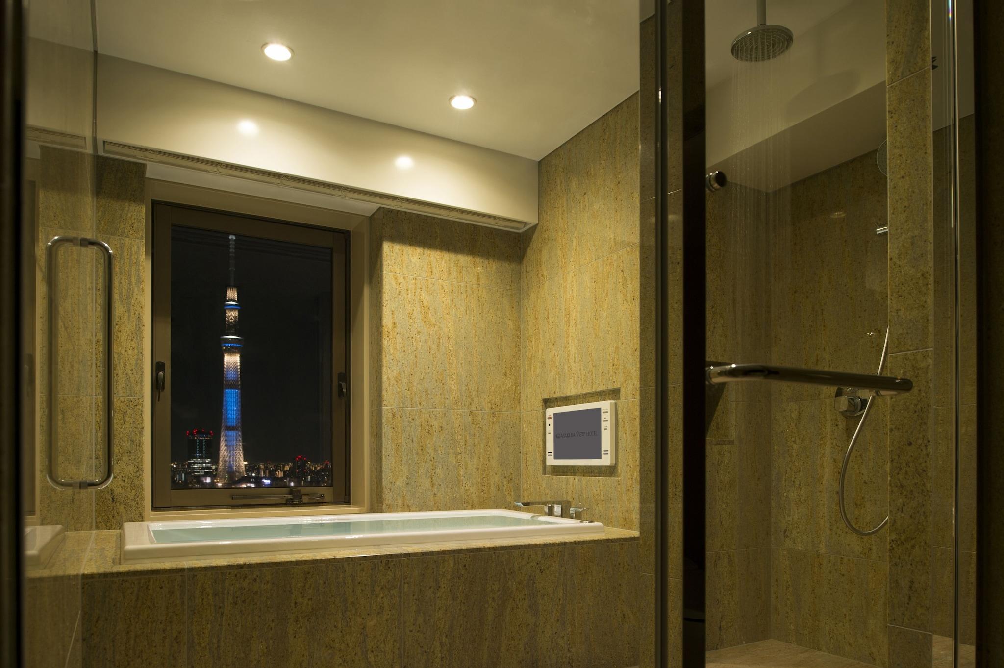 Suite Two Double Beds Non Smoking