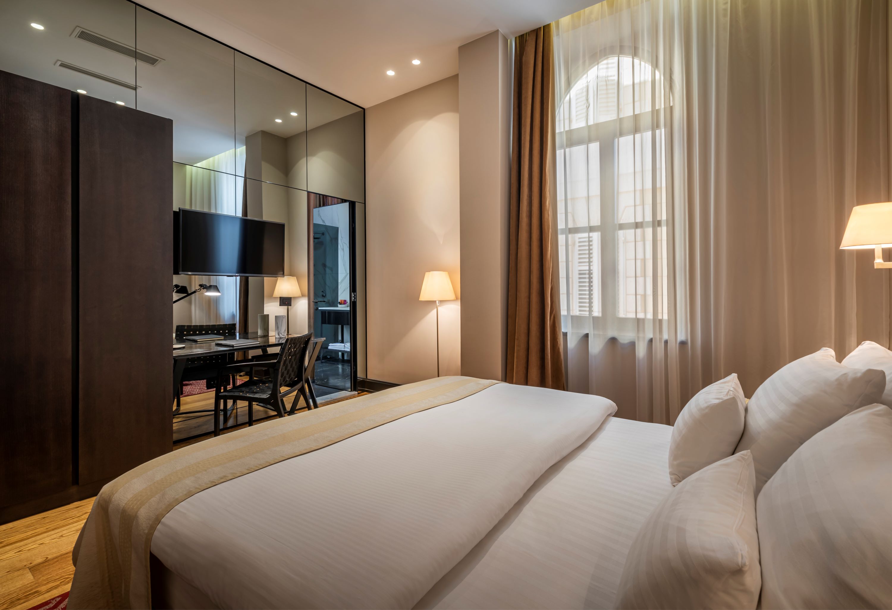 Double King Size Bed