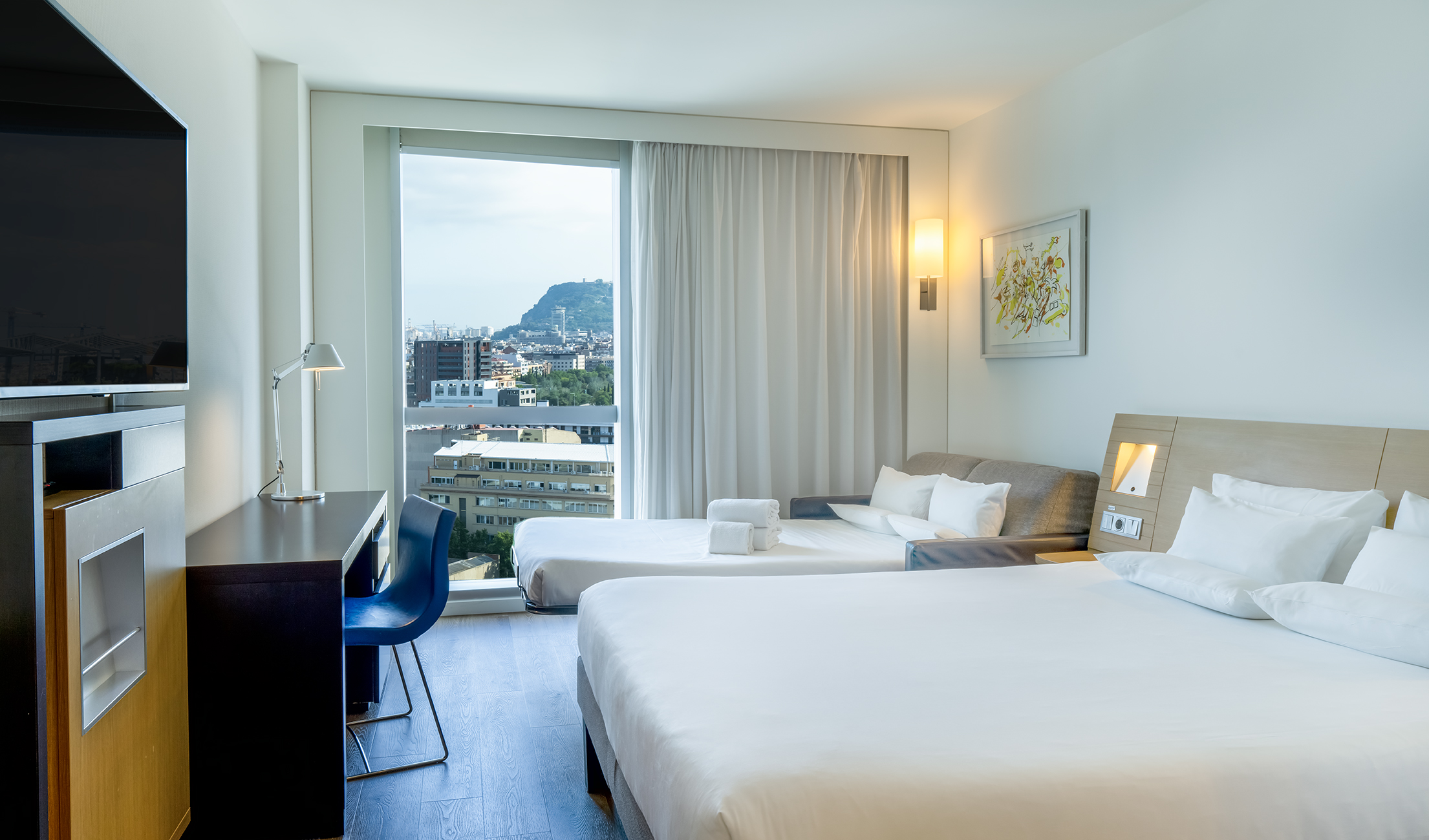 Double Superior Queen Bed