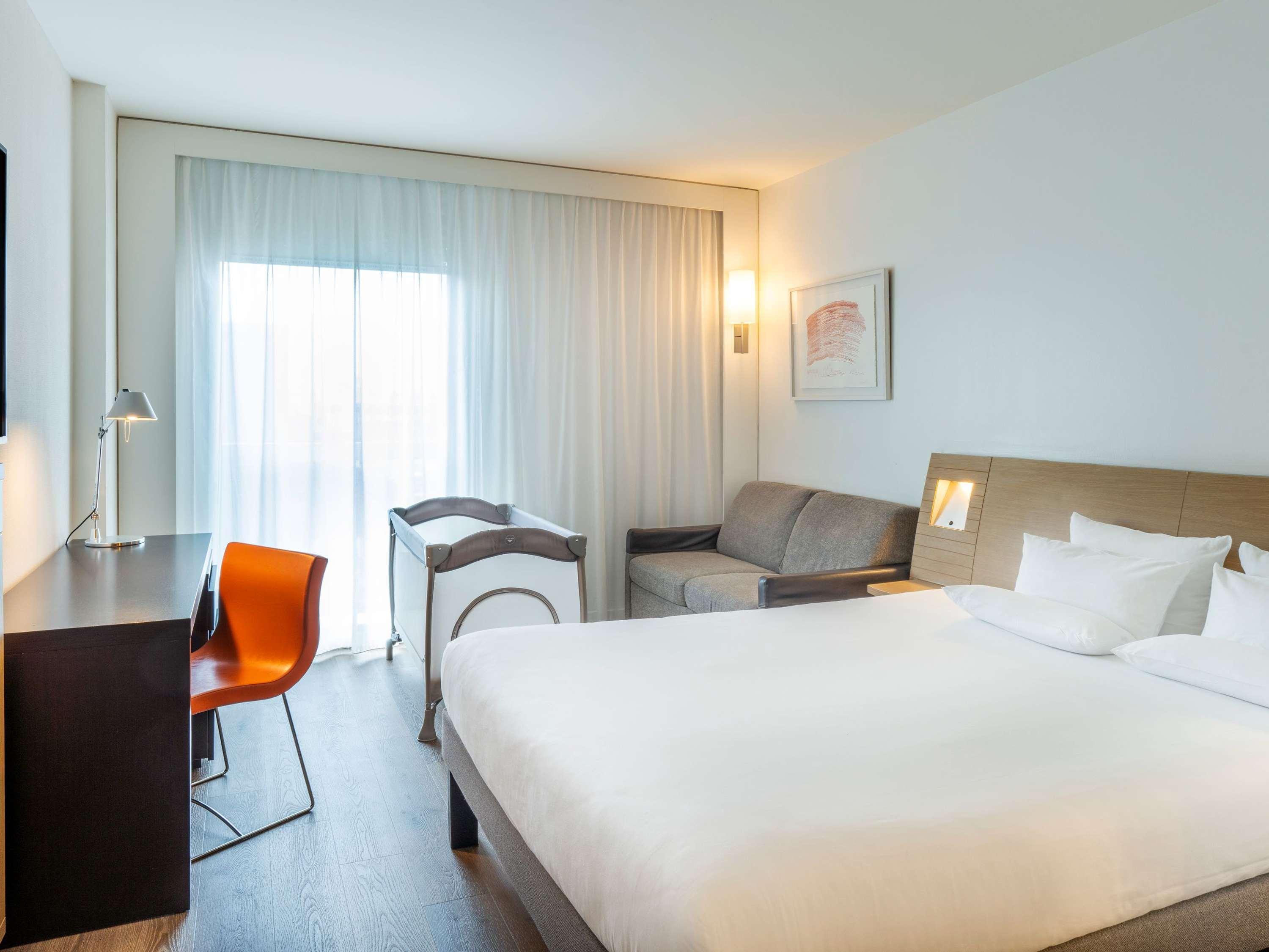 Double Superior Queen Bed