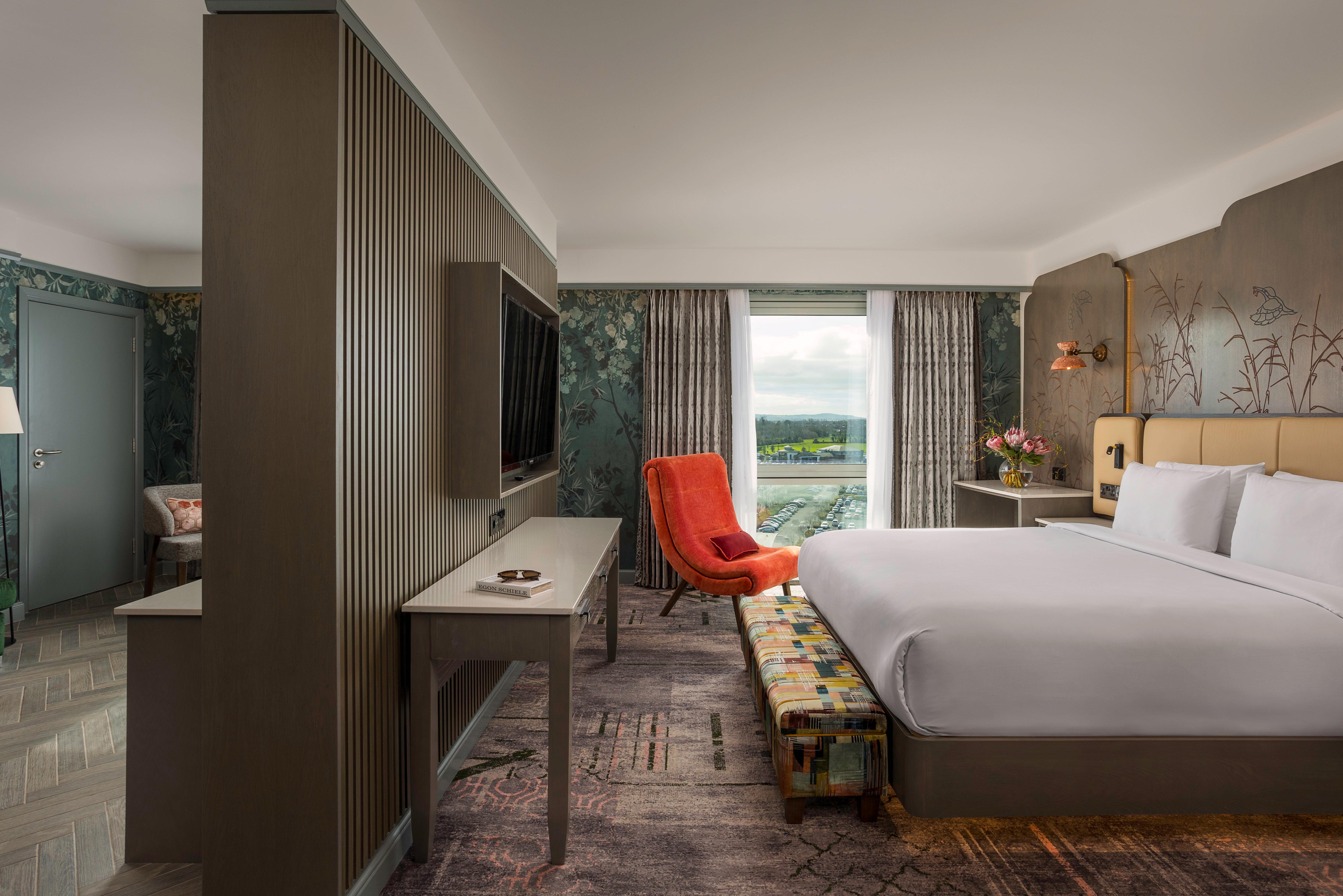 Junior Suite King Size Bed