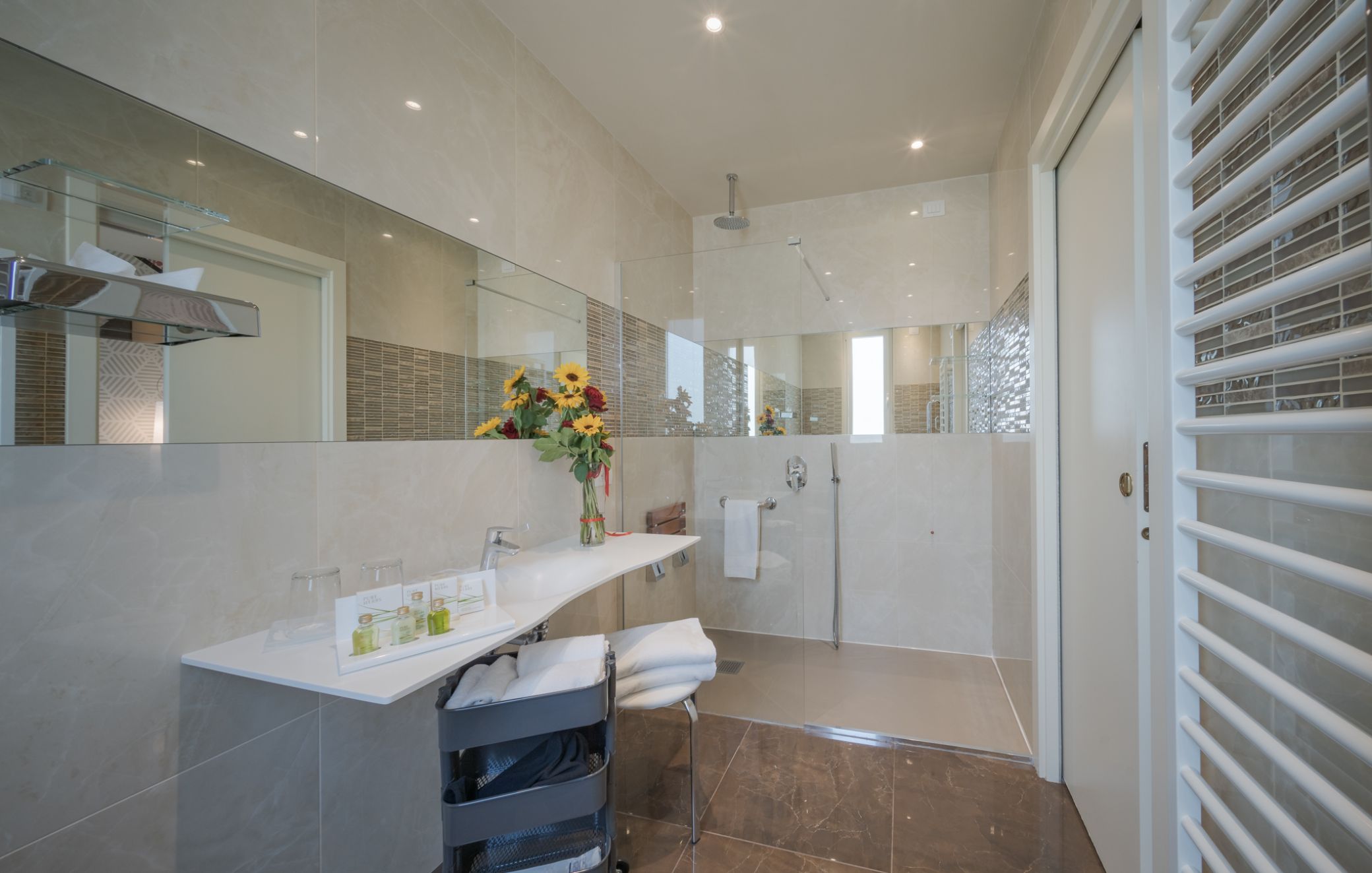 Double King Size Bed