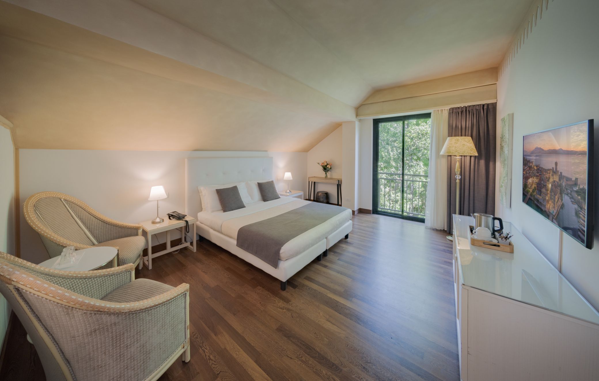 Double King Size Bed