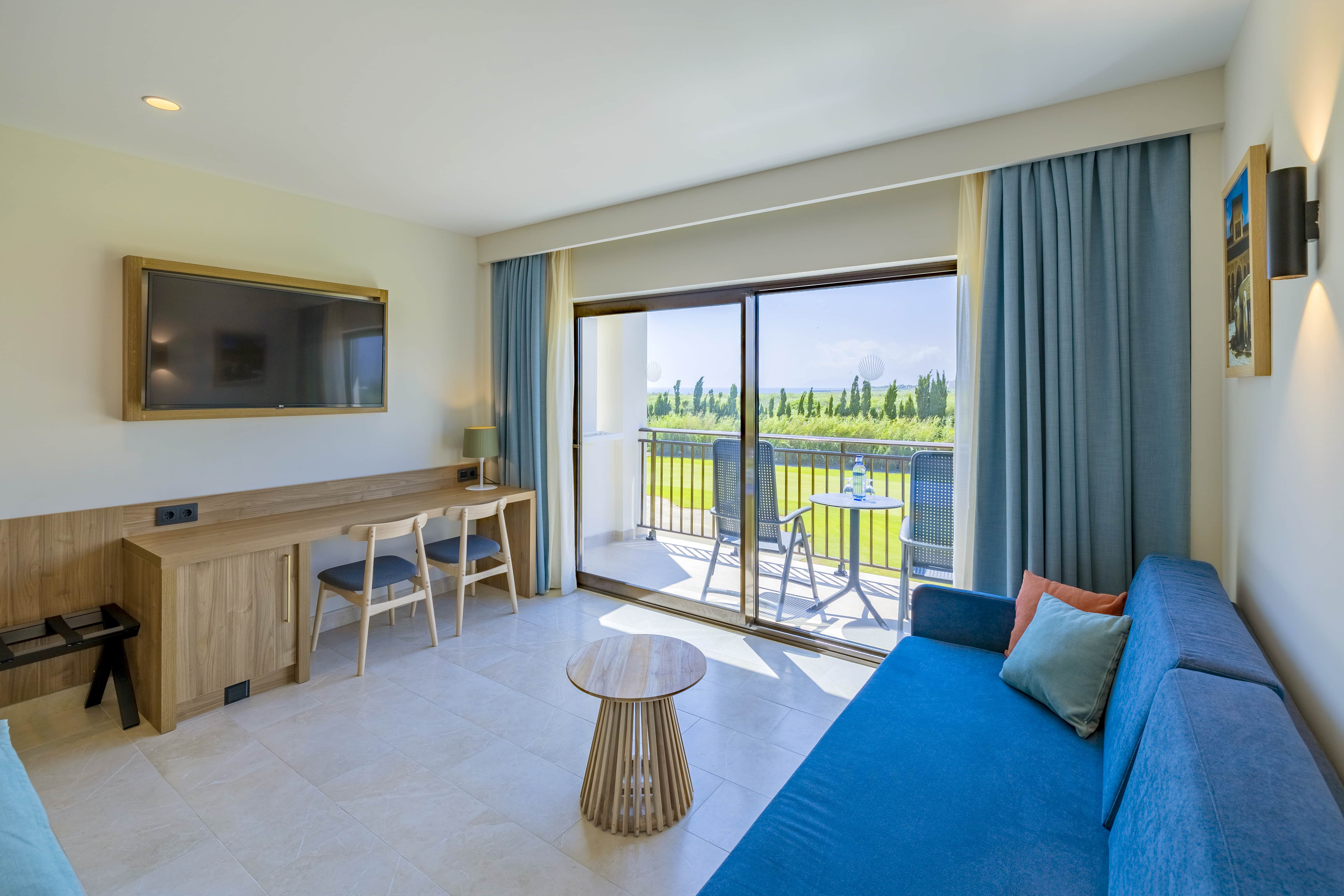 Double Superior Side Sea View