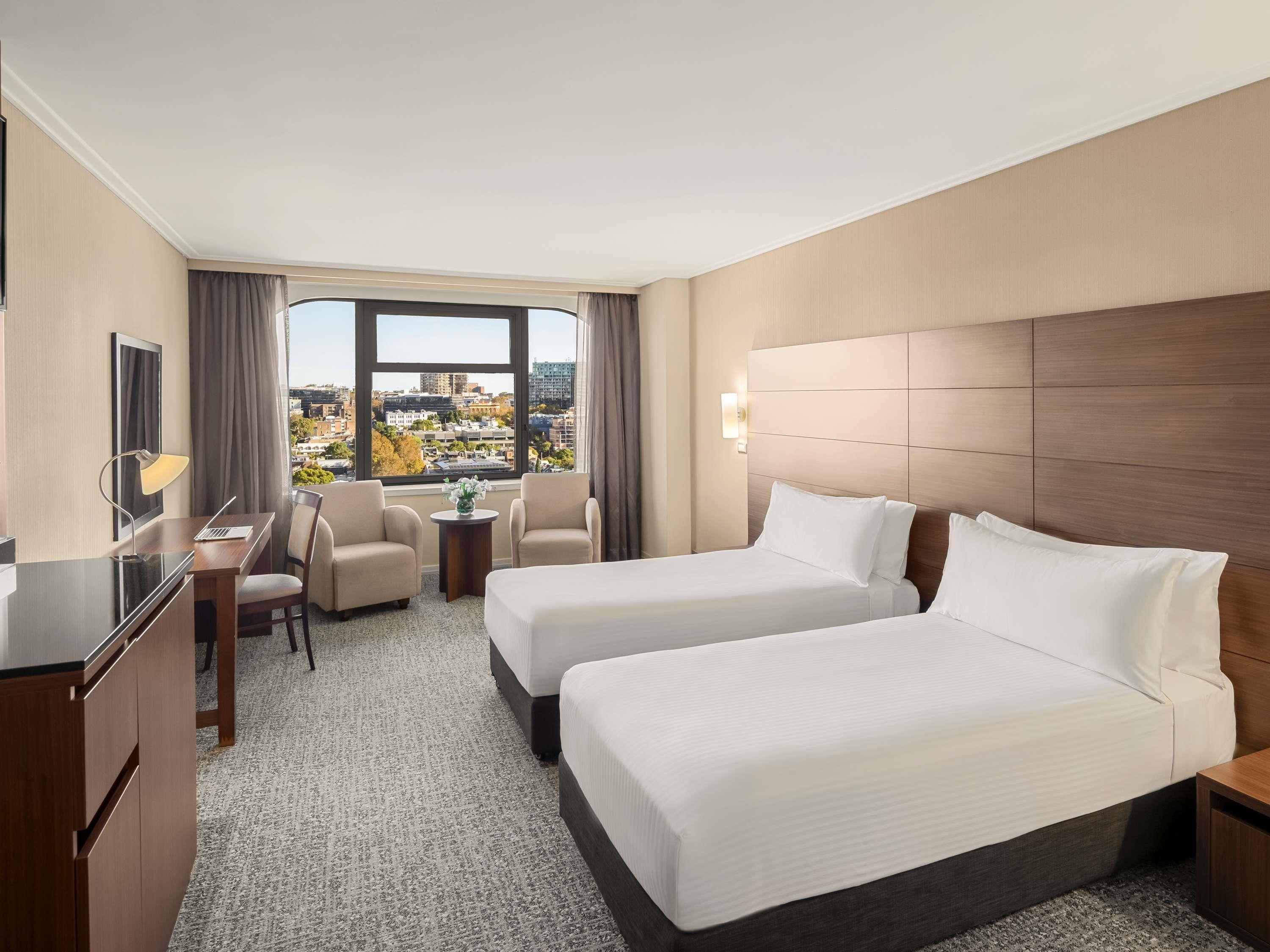 Double Deluxe King Bed