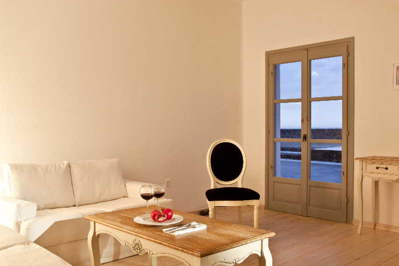 Suite Three Bedrooms with Private Pool