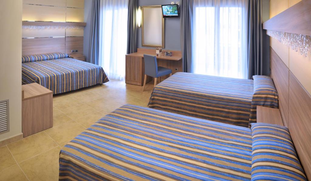 Family Room Standard