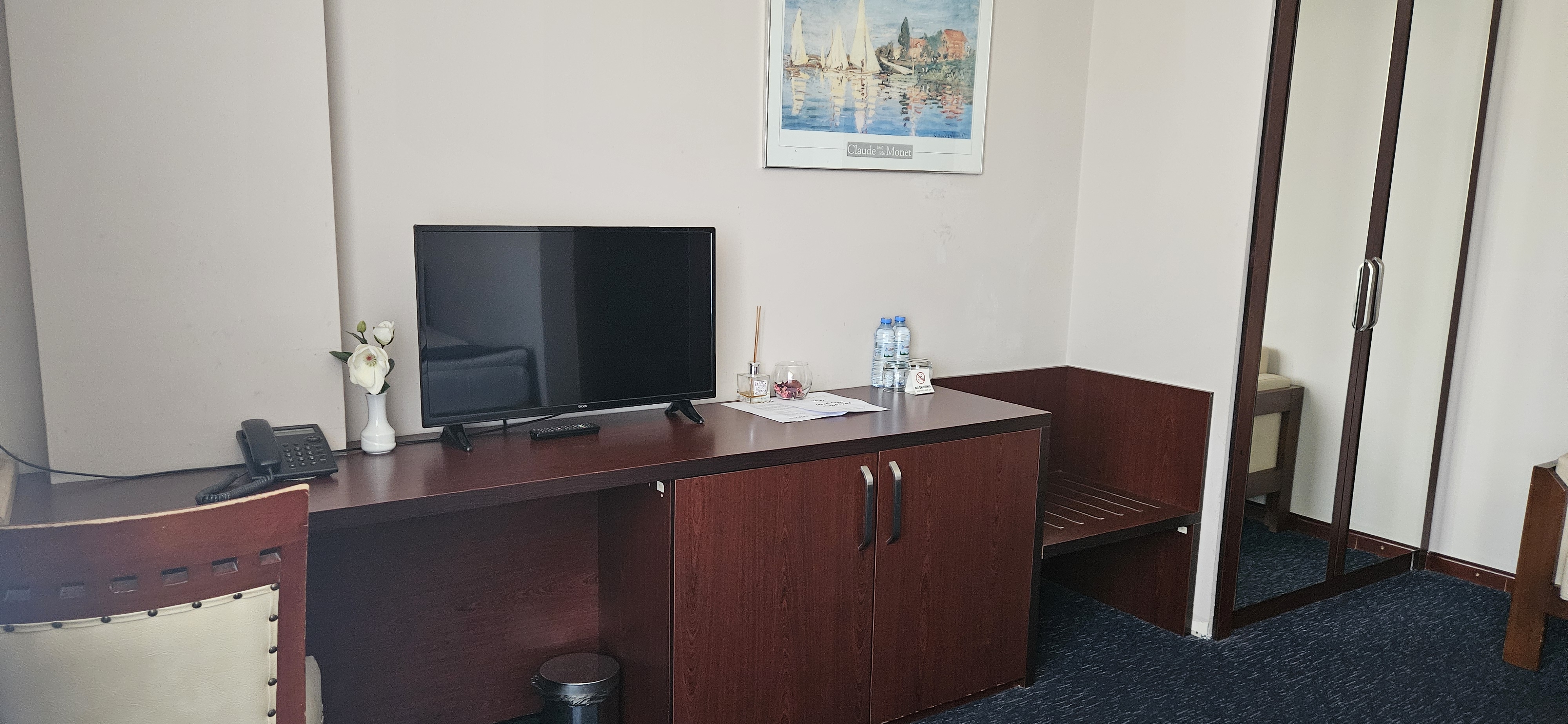 Double or Twin Standard