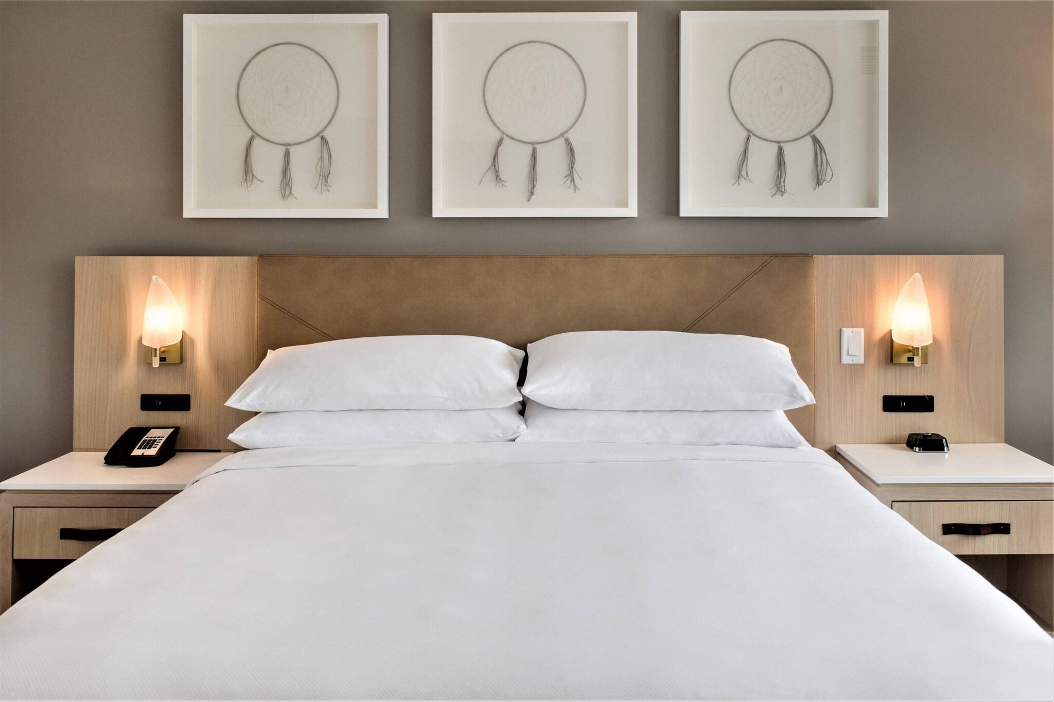 Double City View King Bed