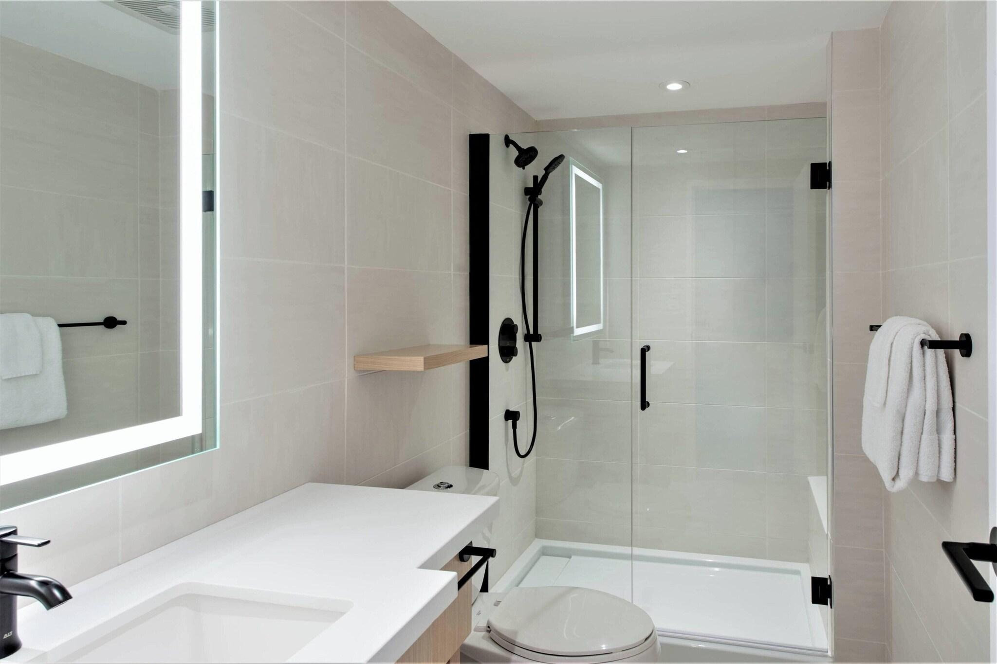 Double City View King Bed