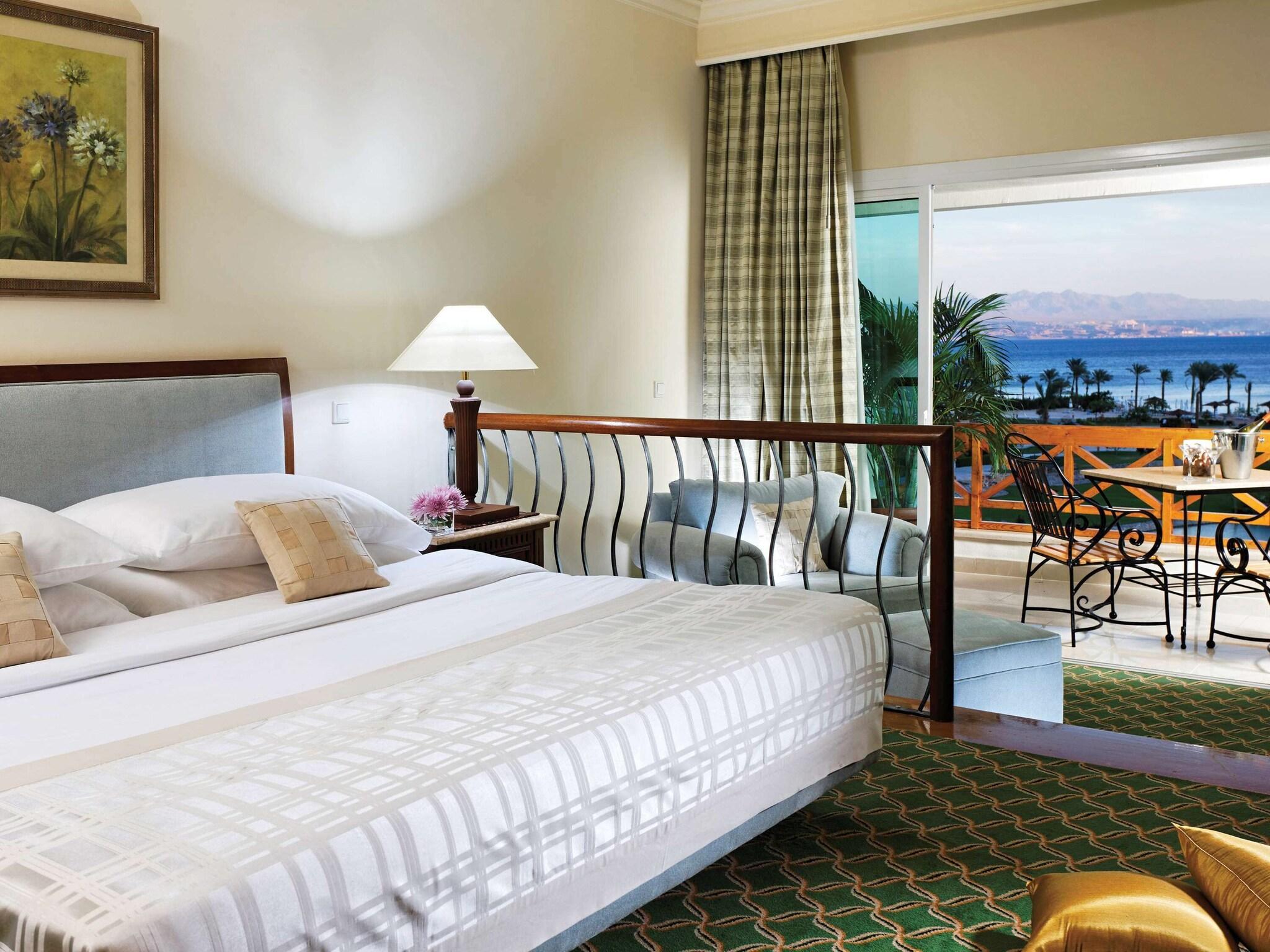 Junior Suite King Size Bed