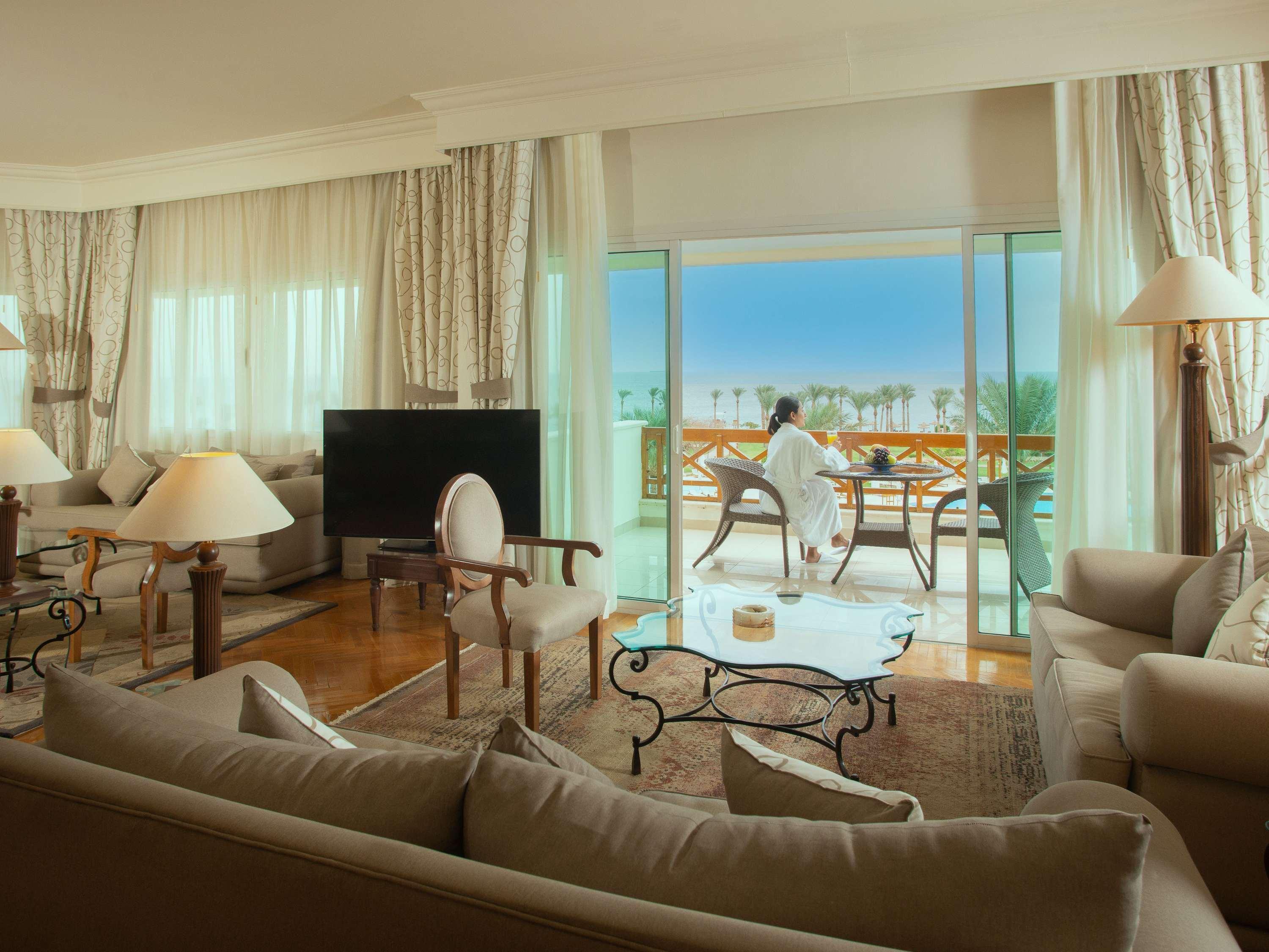 Room Deluxe Sea View