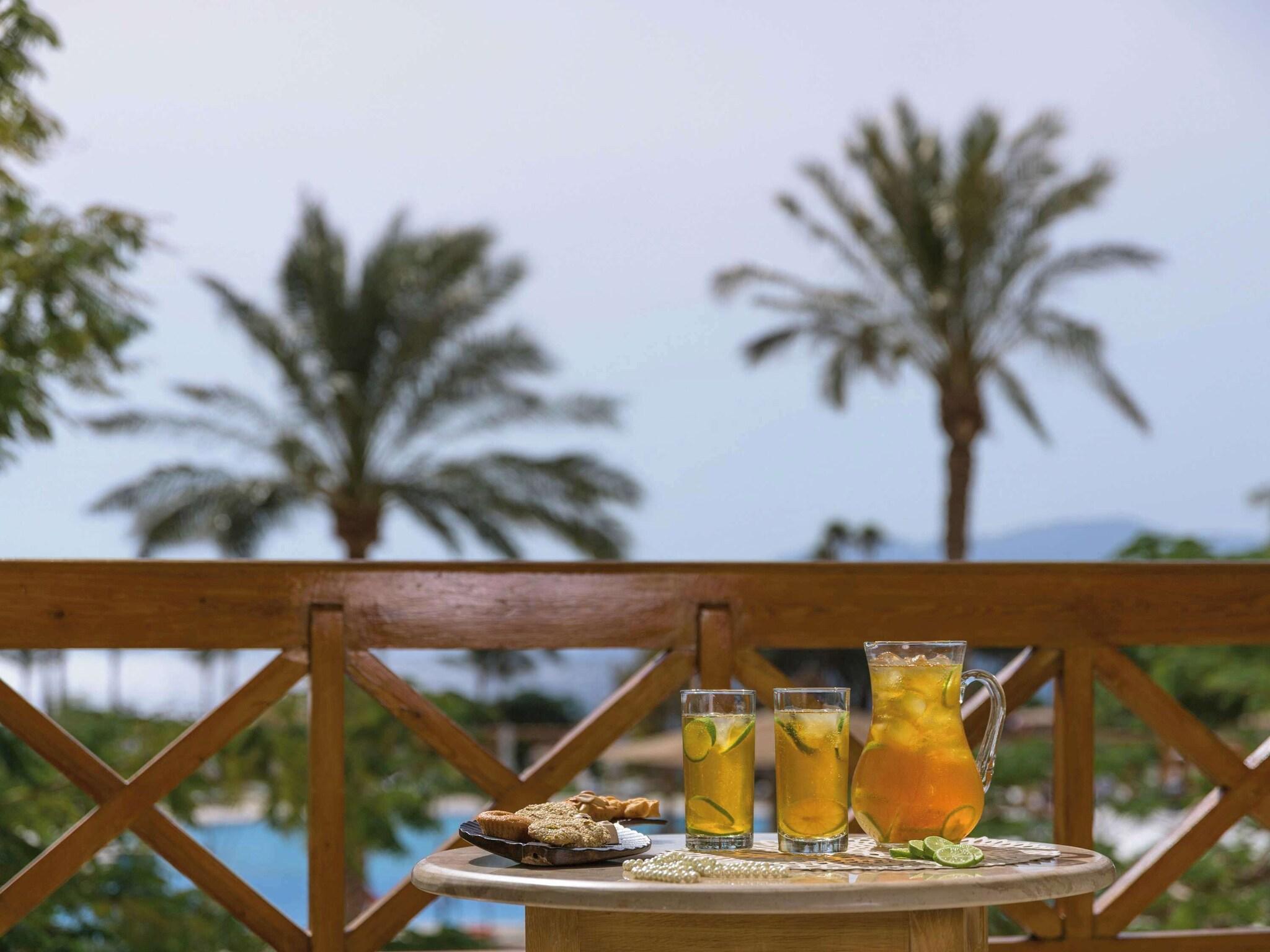 Suite King Bed One Bedroom 