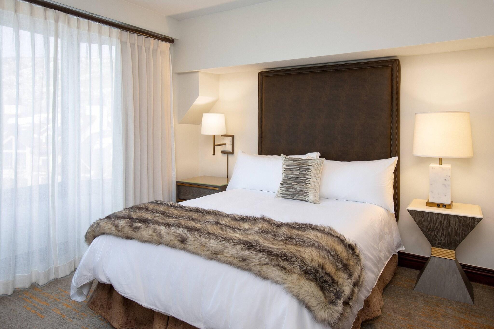 Suite Queen Size Bed