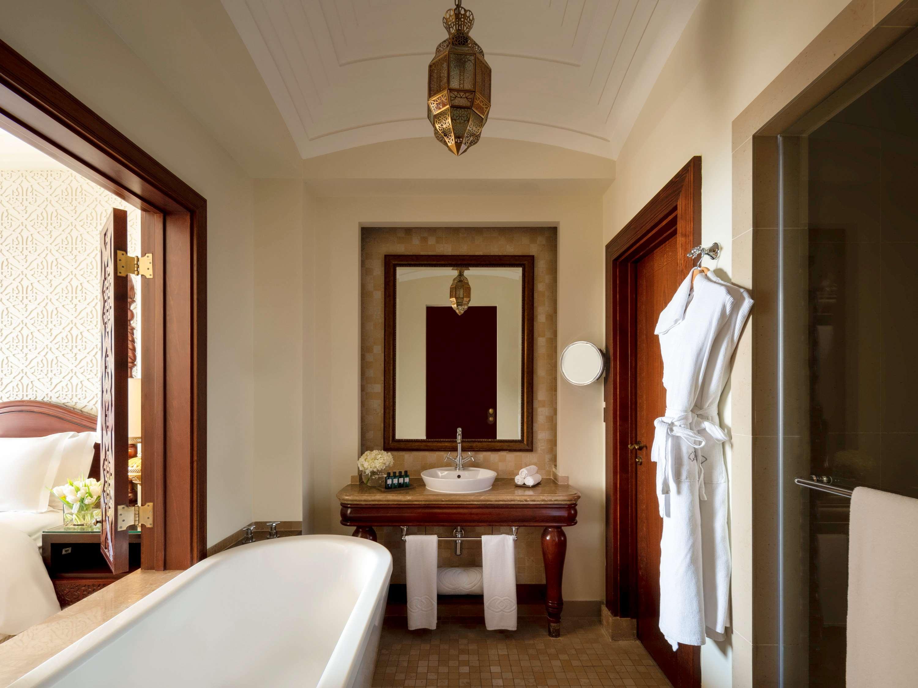 Twin Luxury Sea View