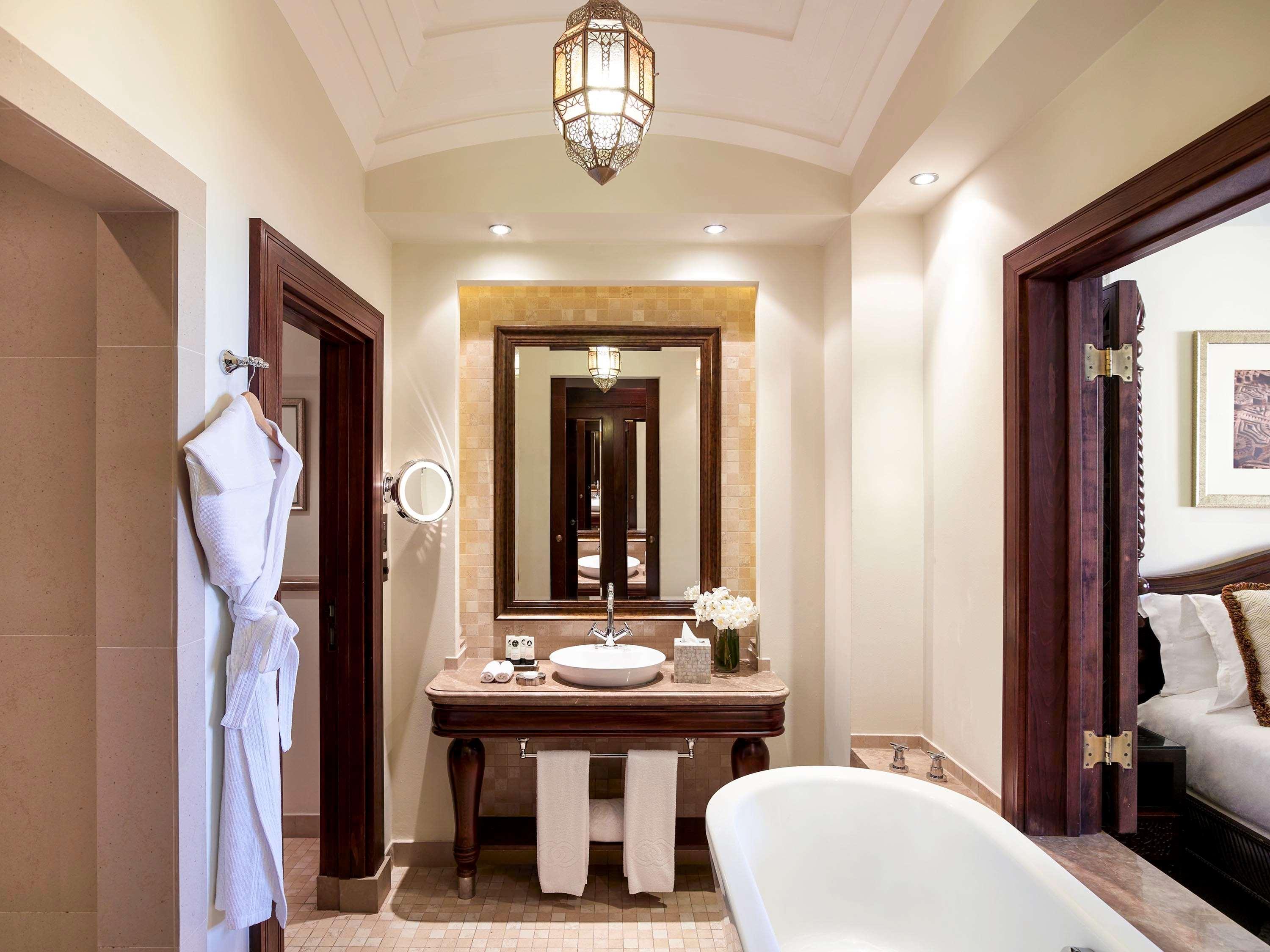 Twin Luxury Sea View