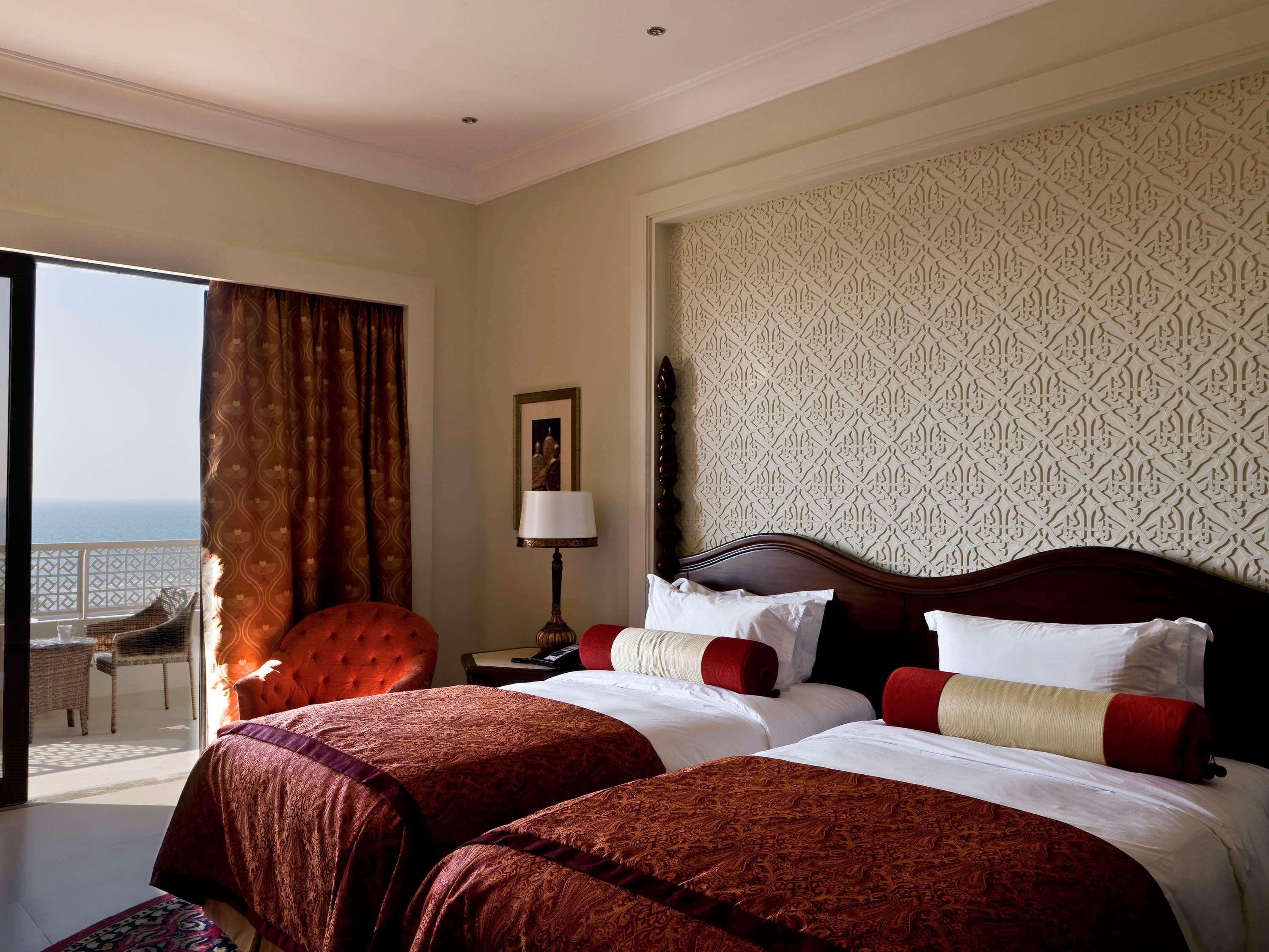 Twin Luxury Sea View